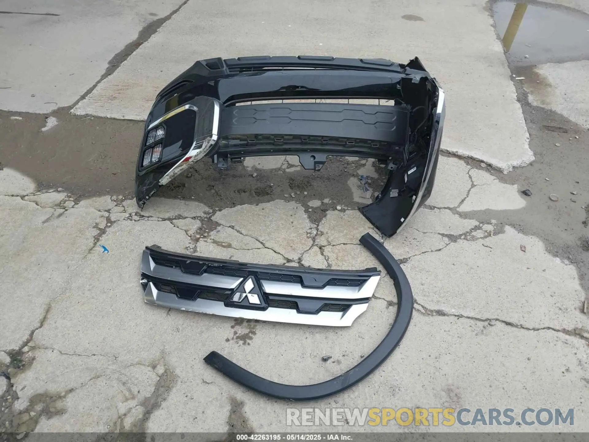 12 Photograph of a damaged car JA4ARVAW8RU009720 MITSUBISHI OUTLANDER SPORT 2024