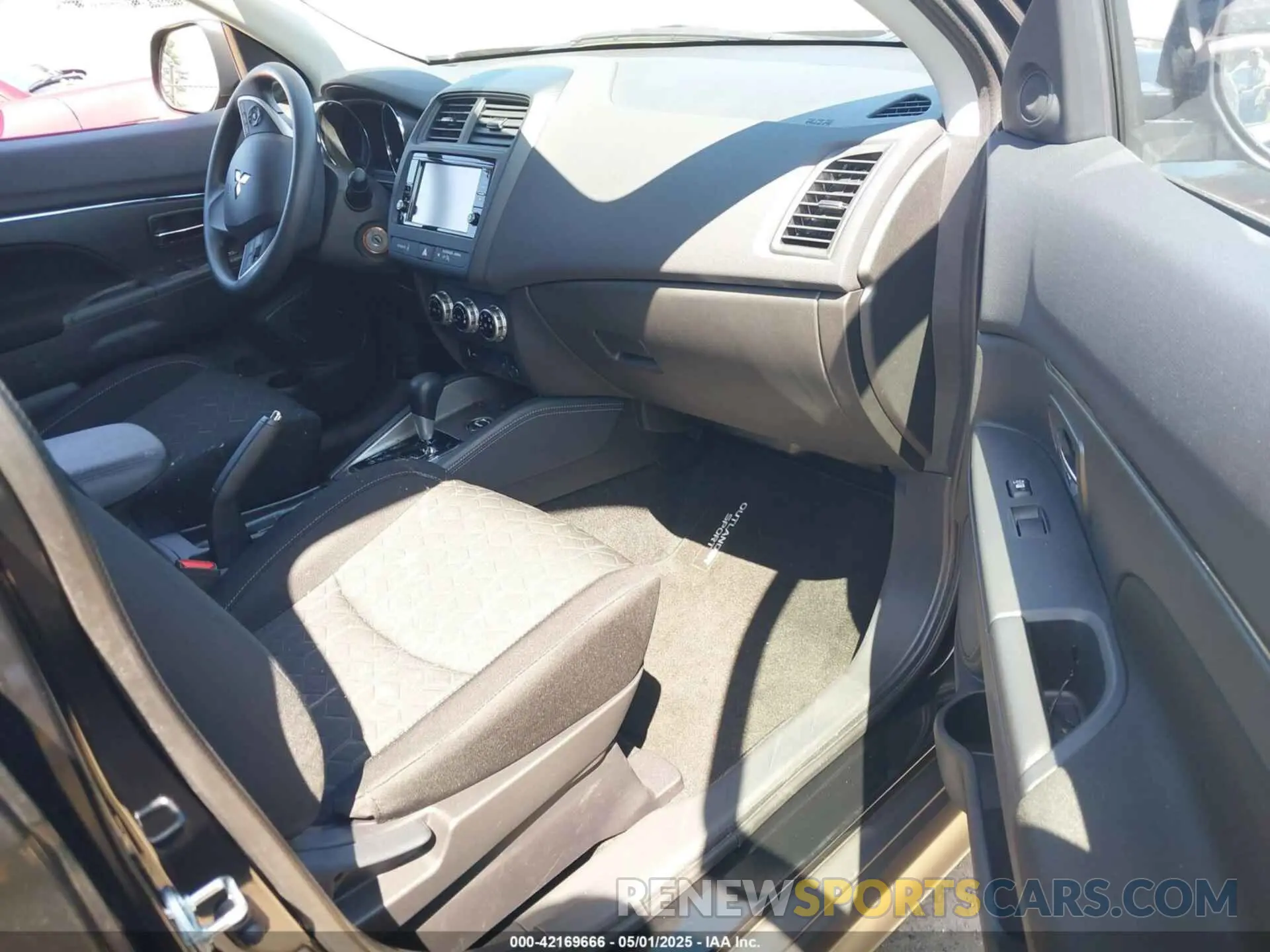5 Photograph of a damaged car JA4ARUAU1SU003997 MITSUBISHI OUTLANDER SPORT 2025