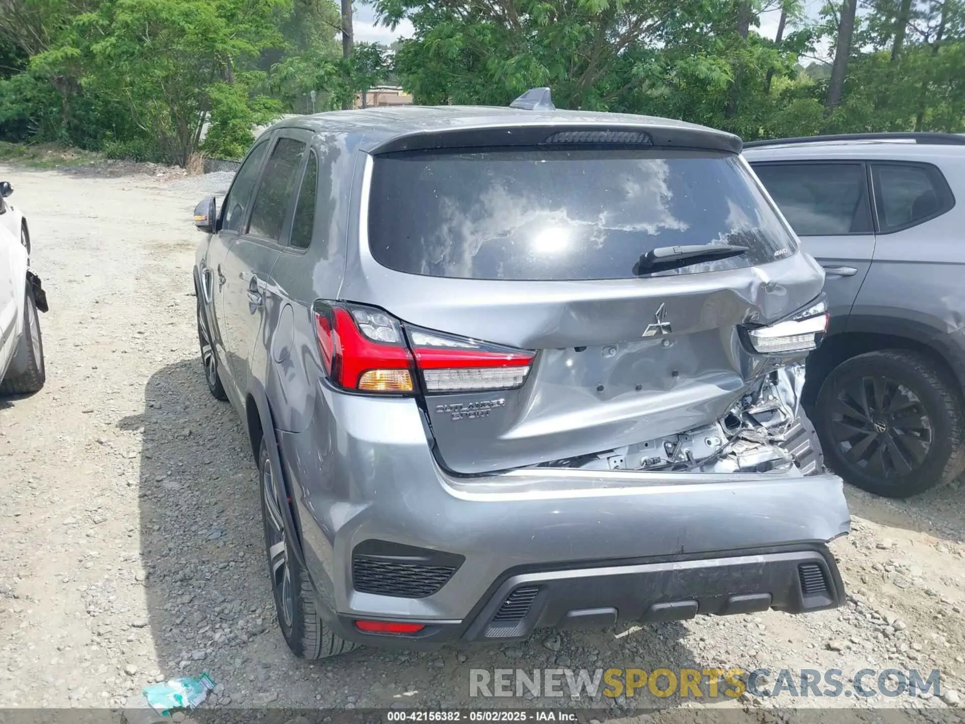 3 Photograph of a damaged car JA4ARUAU4SU000527 MITSUBISHI OUTLANDER SPORT 2025
