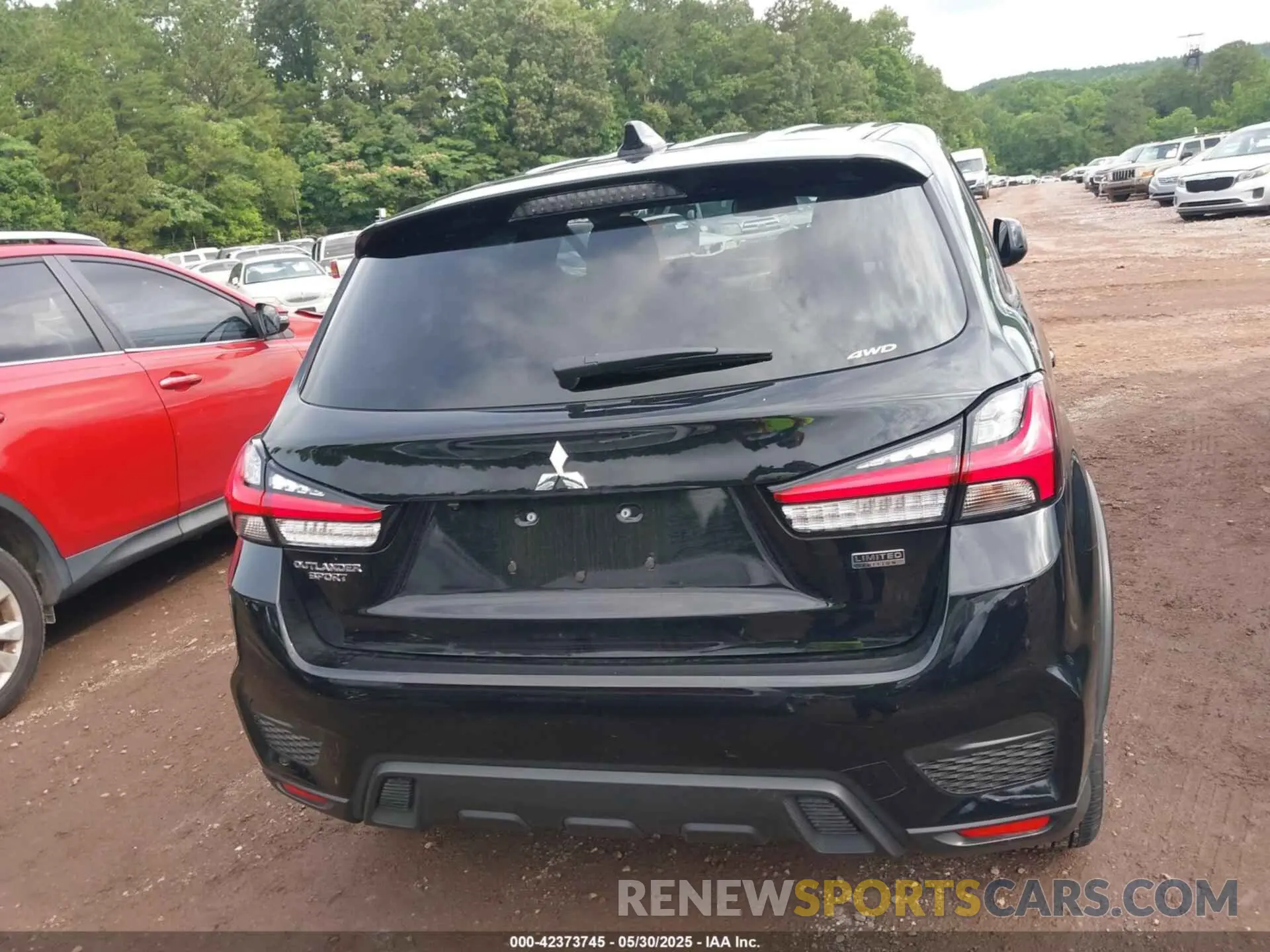 16 Photograph of a damaged car JA4ARUAU5SU001489 MITSUBISHI OUTLANDER SPORT 2025