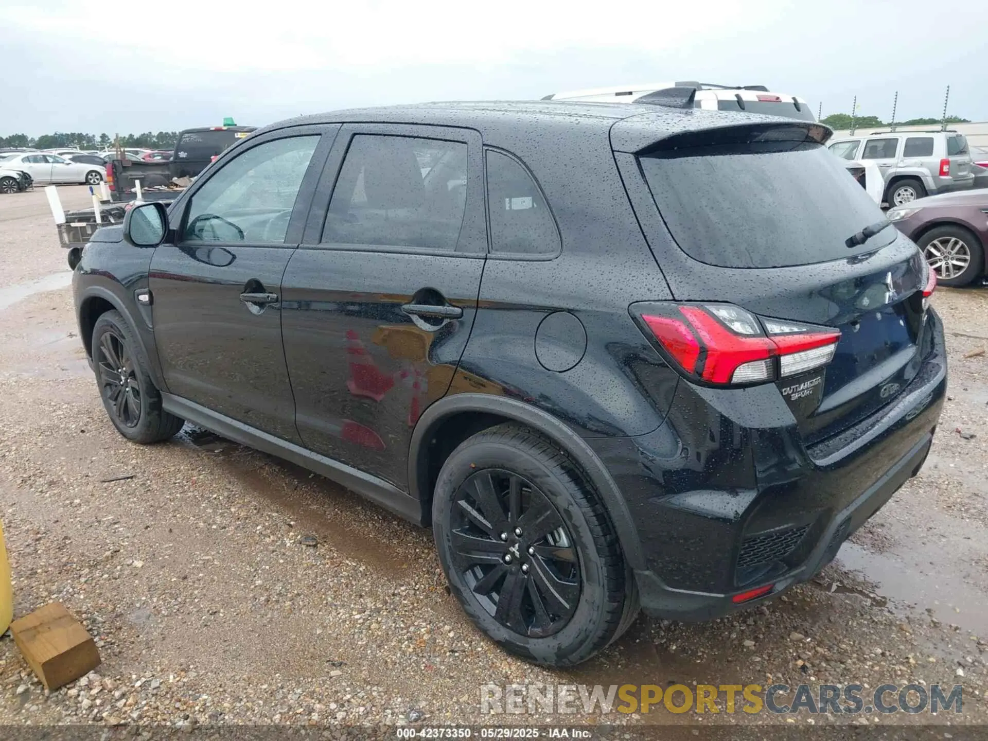 3 Photograph of a damaged car JA4ARUAU5SU001492 MITSUBISHI OUTLANDER SPORT 2025