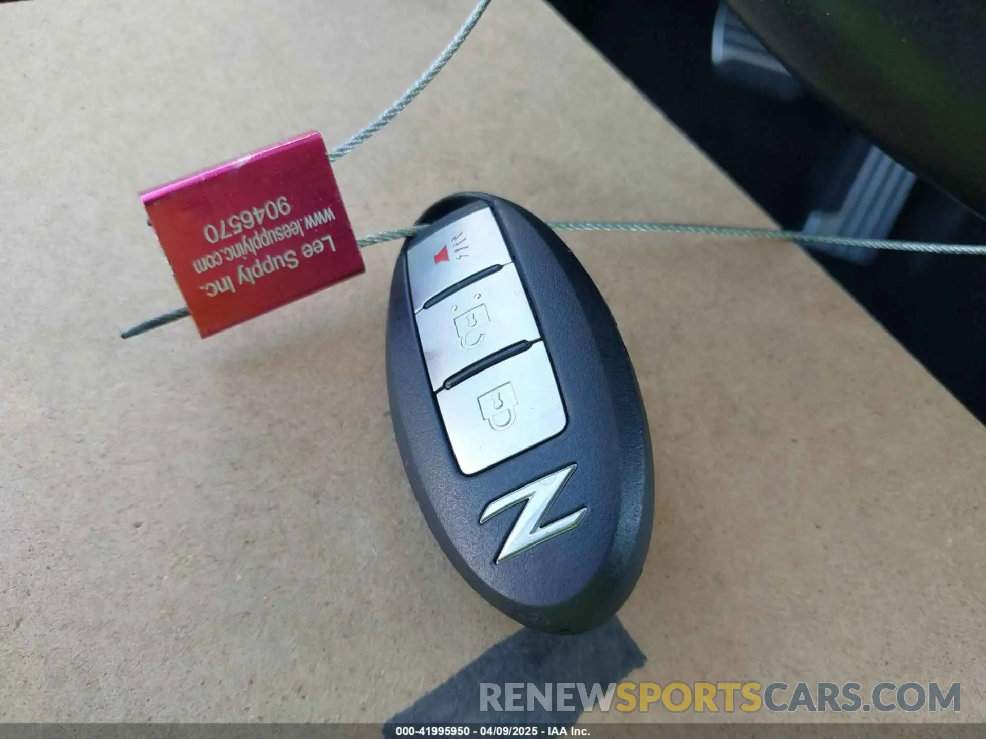 11 Photograph of a damaged car JN1AZ4EH1KM420123 NISSAN 370Z 2019