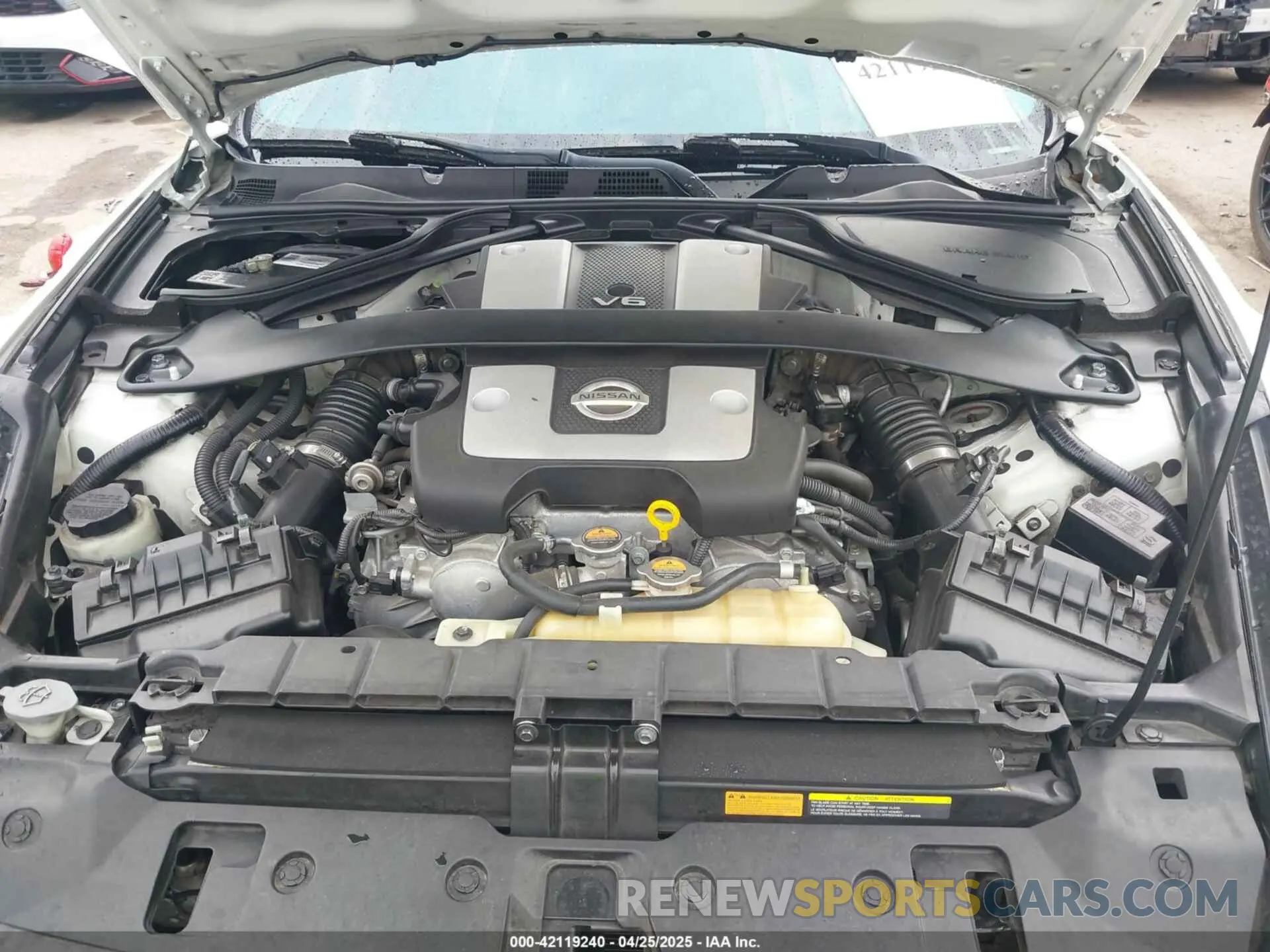 10 Photograph of a damaged car JN1AZ4EH8KM420720 NISSAN 370Z 2019