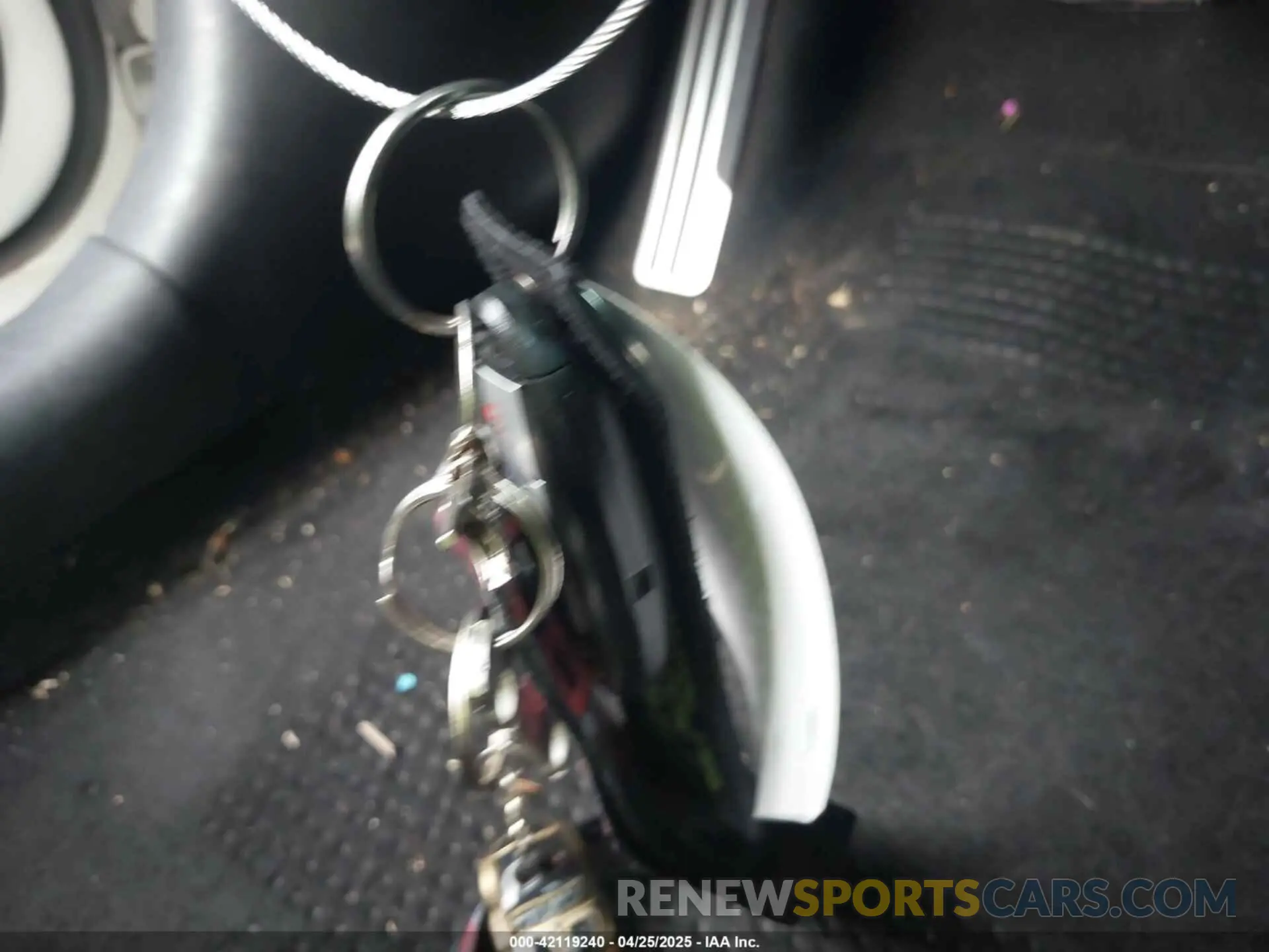 11 Photograph of a damaged car JN1AZ4EH8KM420720 NISSAN 370Z 2019