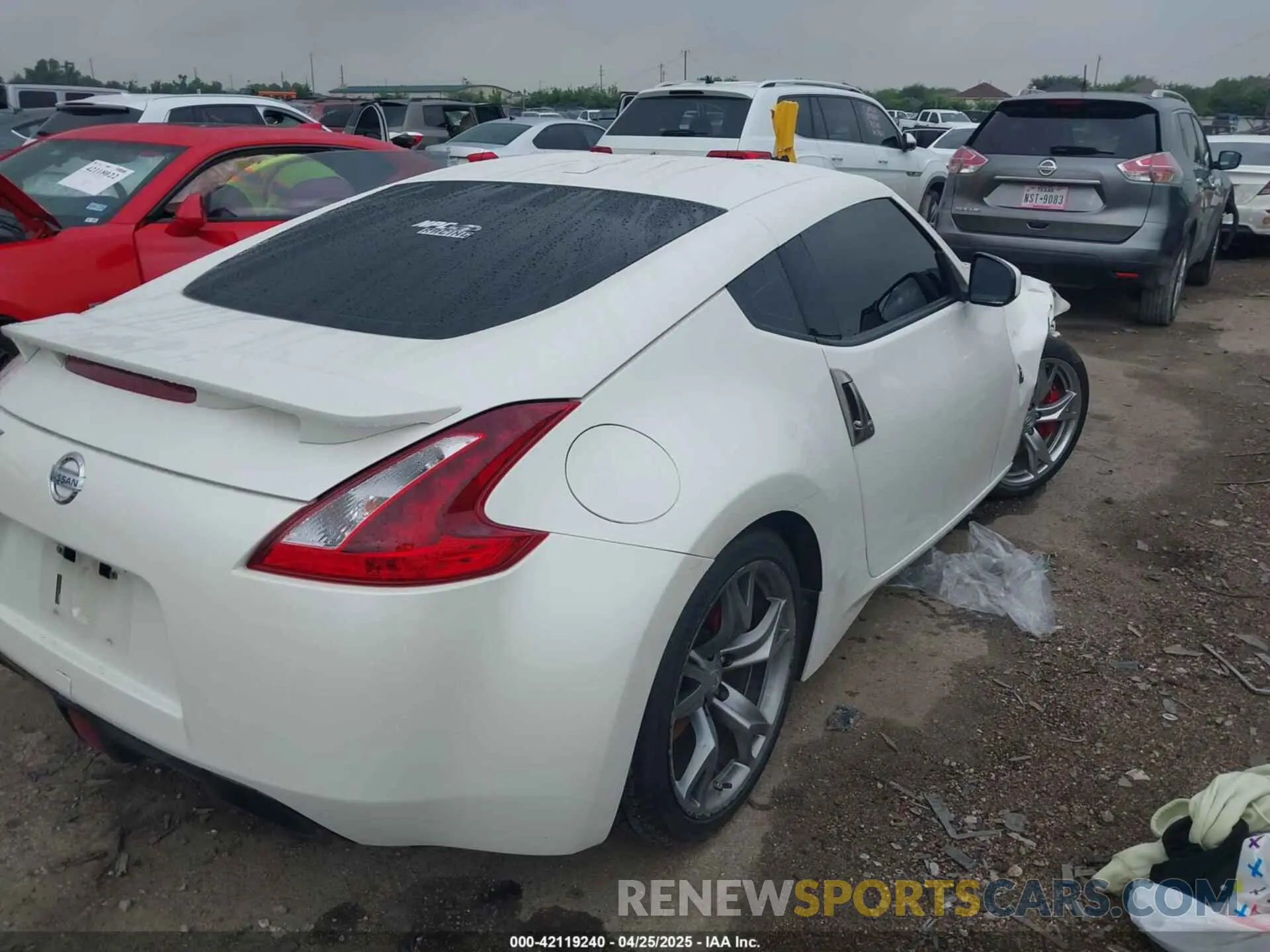 4 Photograph of a damaged car JN1AZ4EH8KM420720 NISSAN 370Z 2019