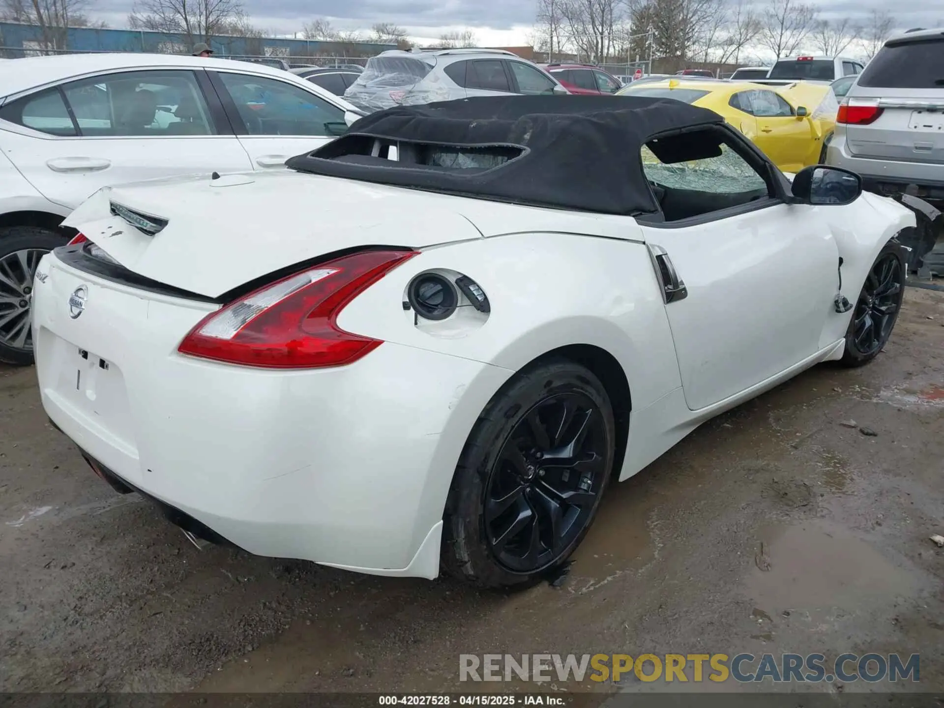 4 Photograph of a damaged car JN1AZ4FH7KM620177 NISSAN 370Z 2019