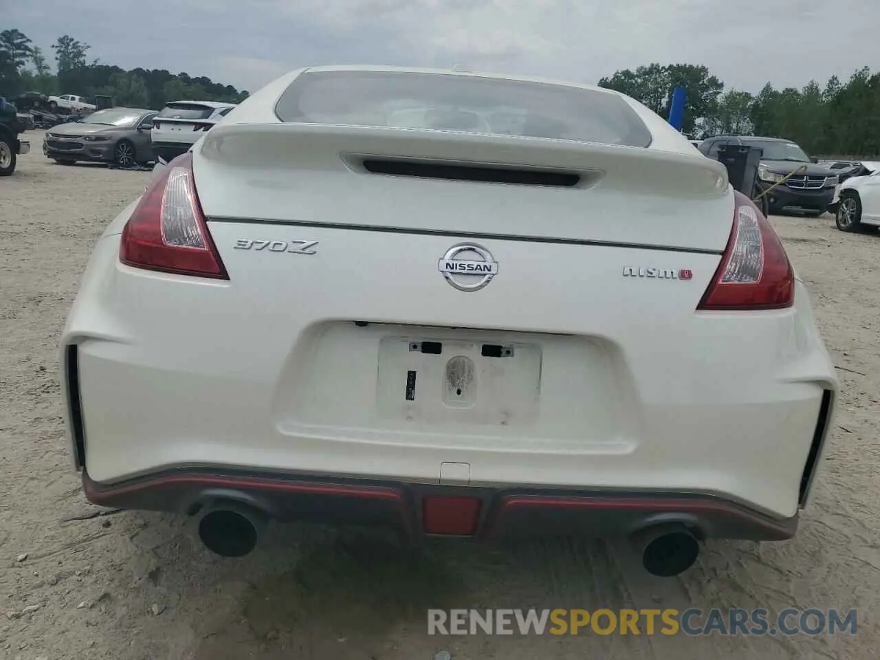 6 Photograph of a damaged car JN1AZ4EH1LM821995 NISSAN 370Z 2020
