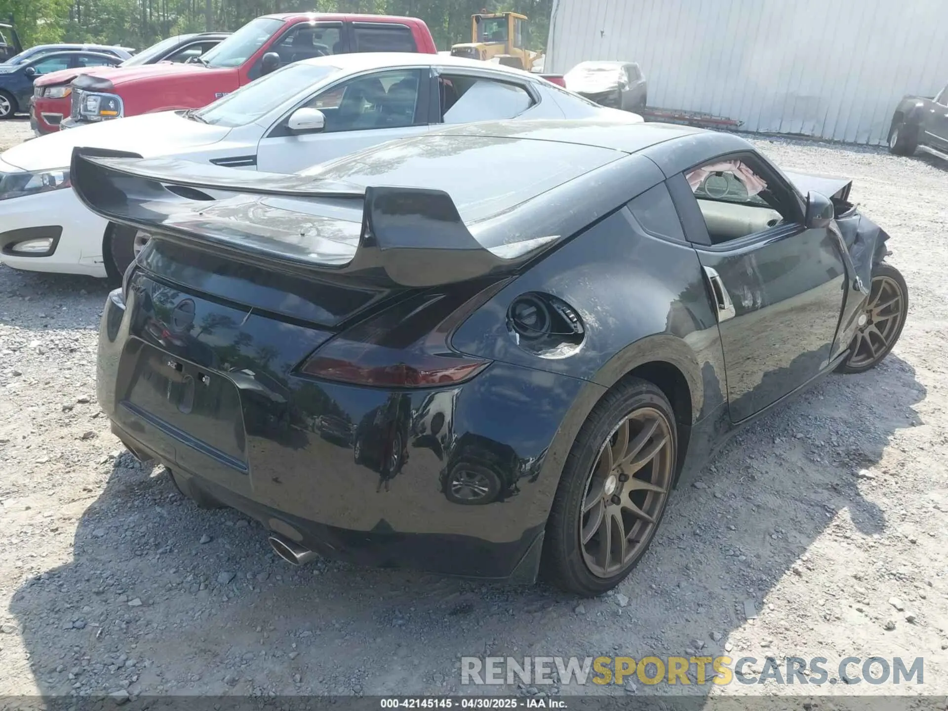 4 Photograph of a damaged car JN1AZ4EH4LM822722 NISSAN 370Z 2020