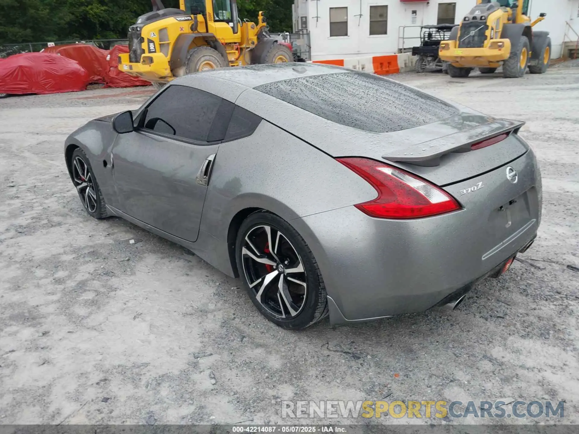 3 Photograph of a damaged car JN1AZ4EH9LM821033 NISSAN 370Z 2020