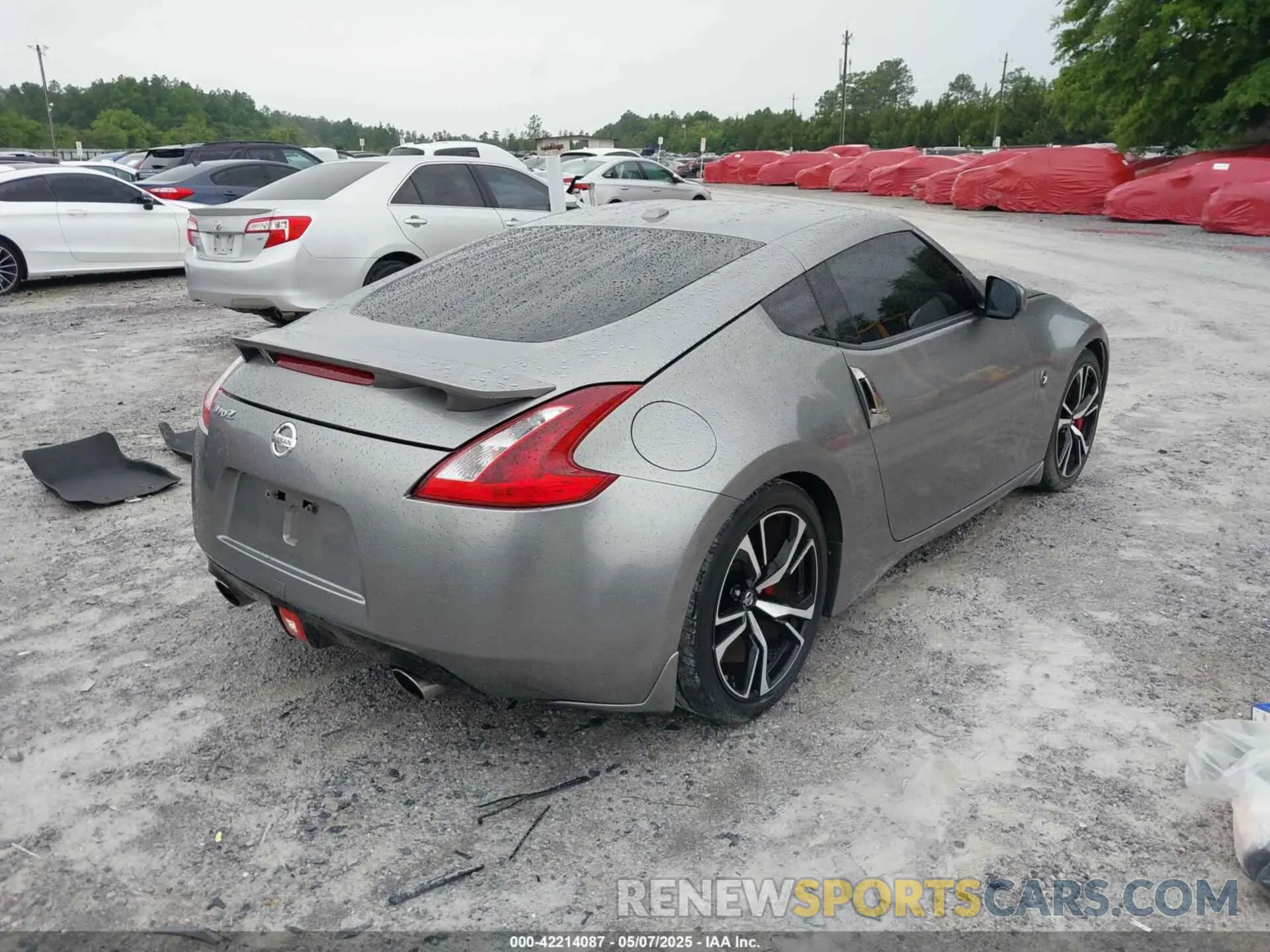 4 Photograph of a damaged car JN1AZ4EH9LM821033 NISSAN 370Z 2020