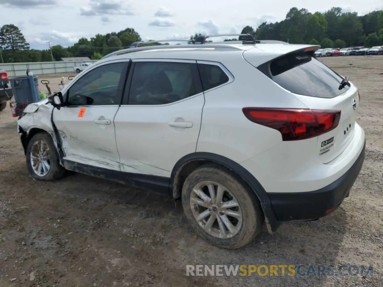 2 Photograph of a damaged car JN1BJ1CR2KW630076 NISSAN All Models 2019