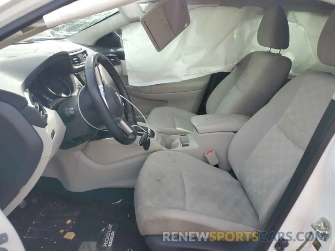 7 Photograph of a damaged car JN1BJ1CR2KW630076 NISSAN All Models 2019