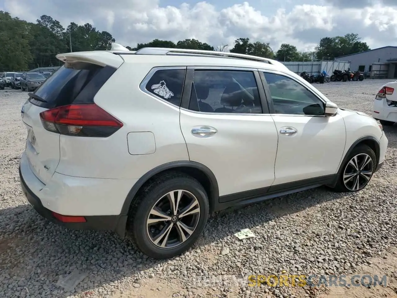 3 Photograph of a damaged car JN8AT2MT5KW261706 NISSAN All Models 2019