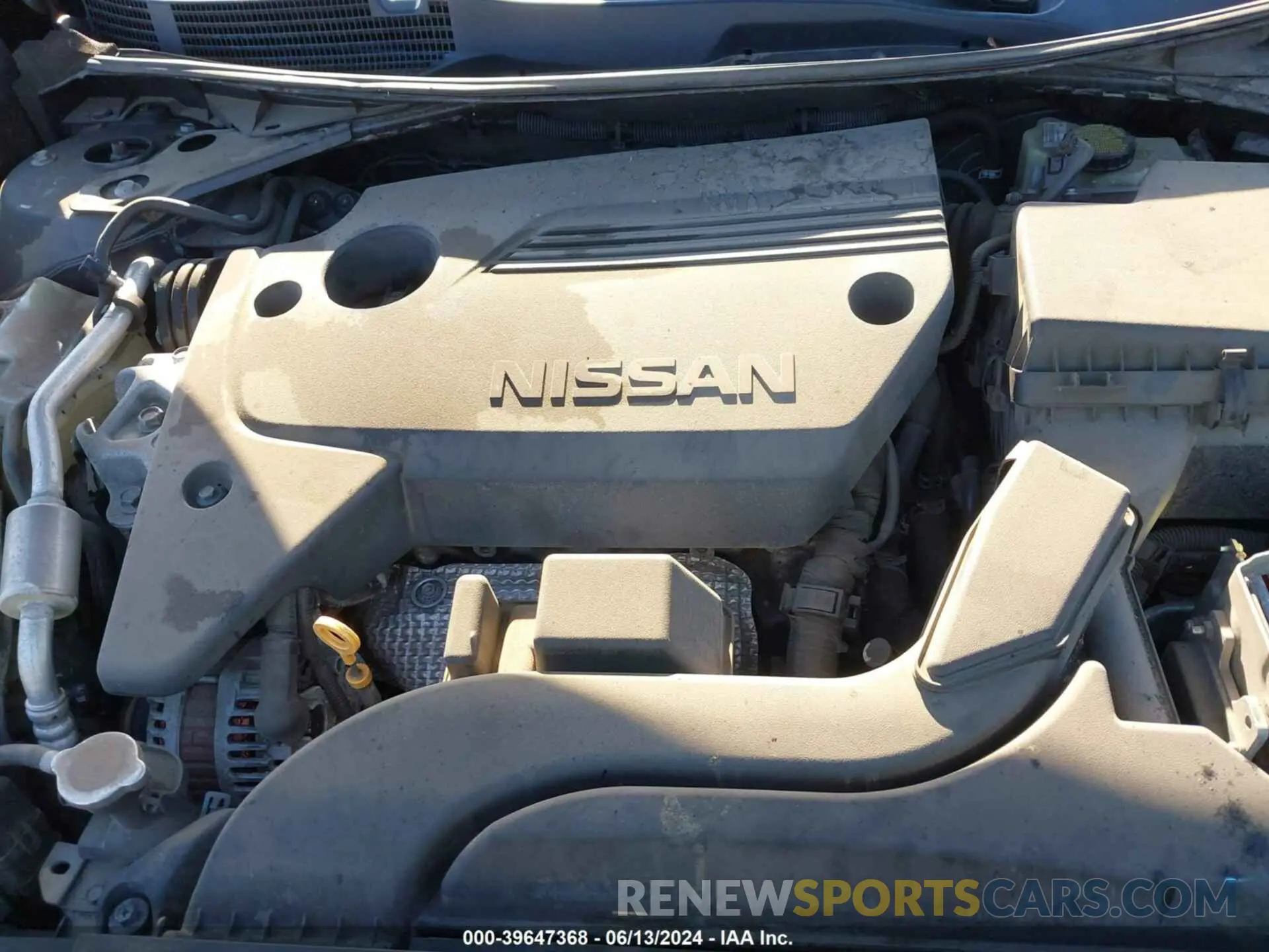 10 Photograph of a damaged car 1N4AL3AP5GC206129 NISSAN ALTIMA 2016