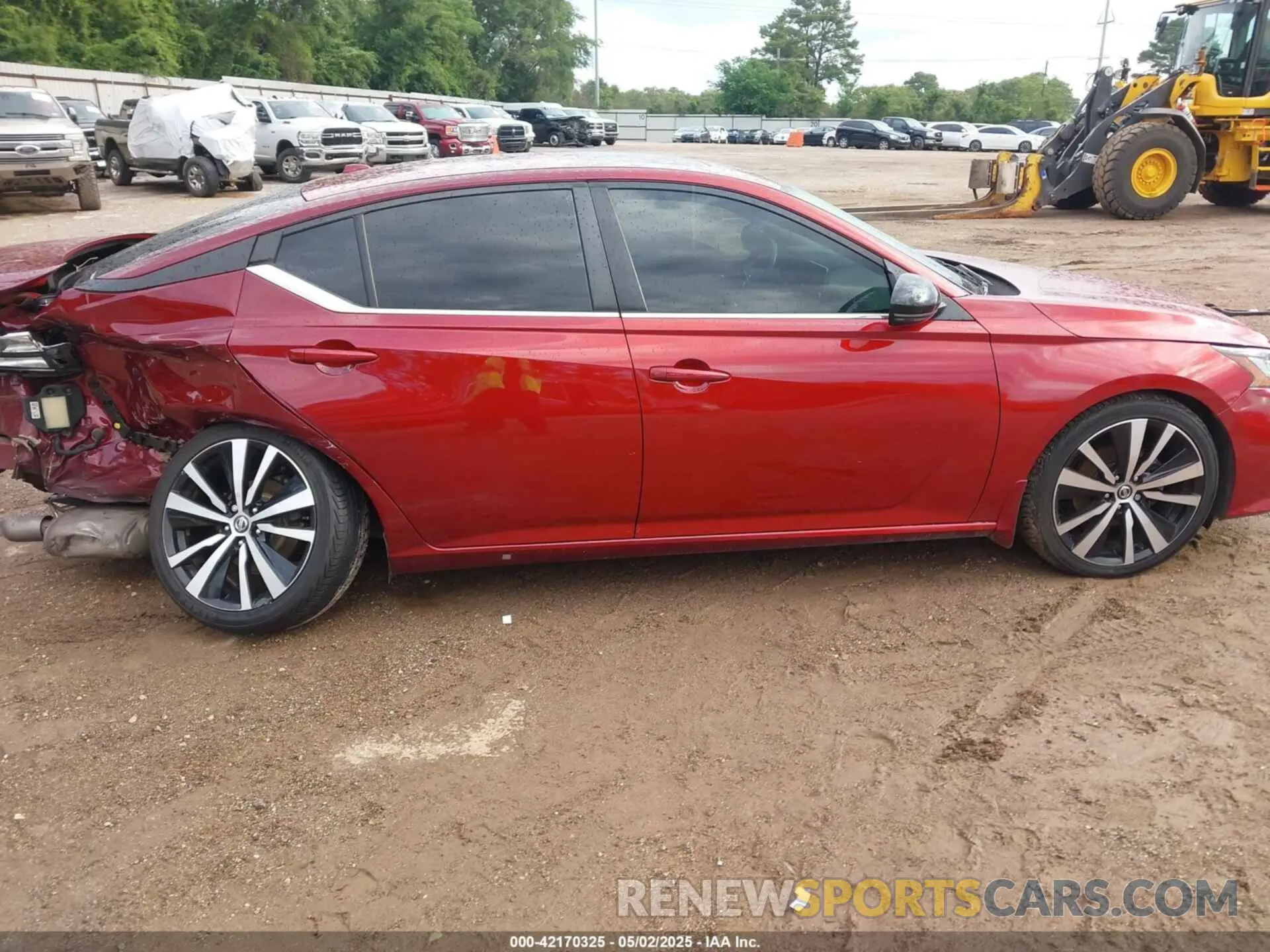 14 Photograph of a damaged car 1N4AL4CV4KC225393 NISSAN ALTIMA 2019