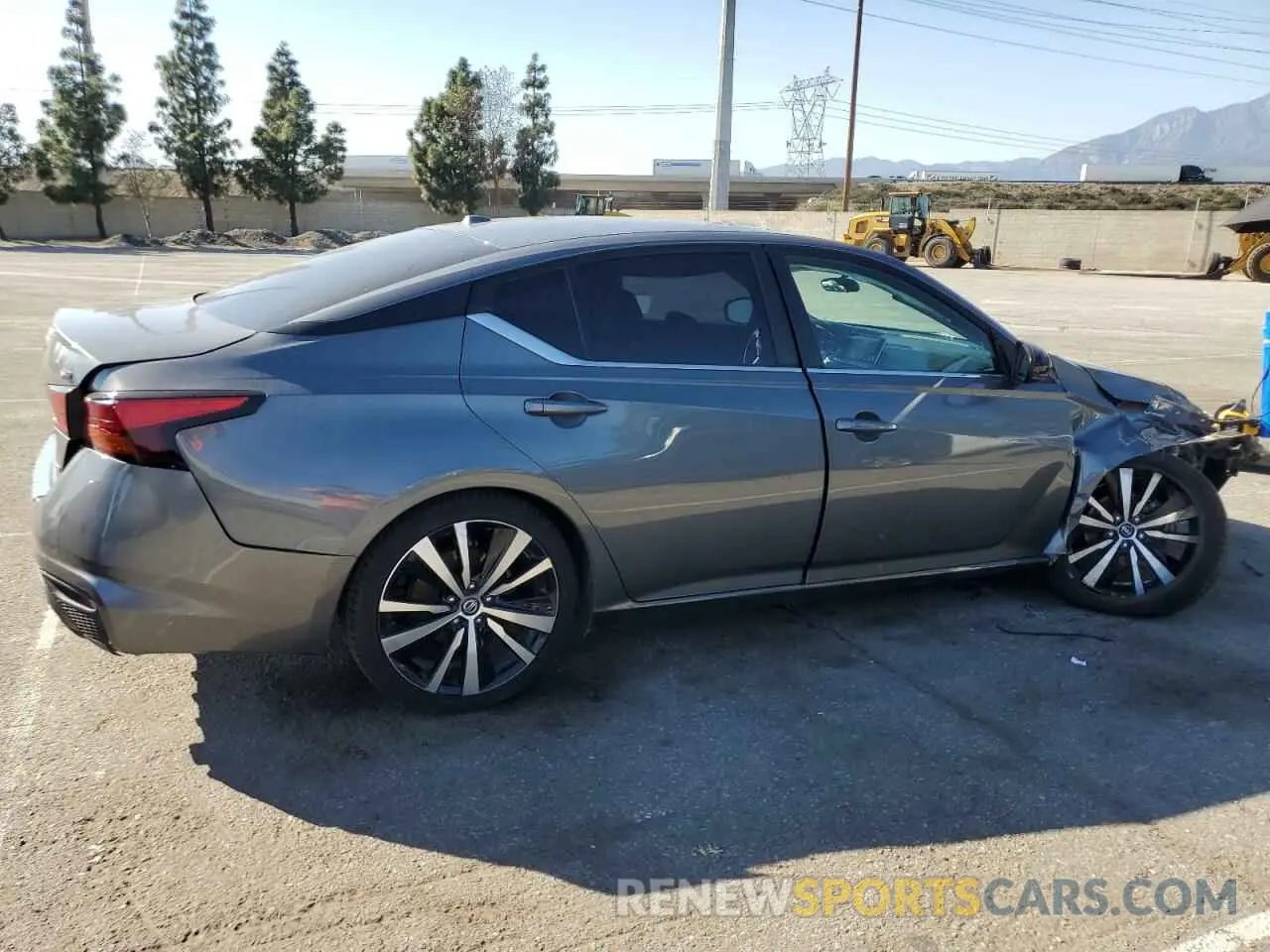 3 Photograph of a damaged car 1N4AL4CV8KC224022 NISSAN ALTIMA 2019