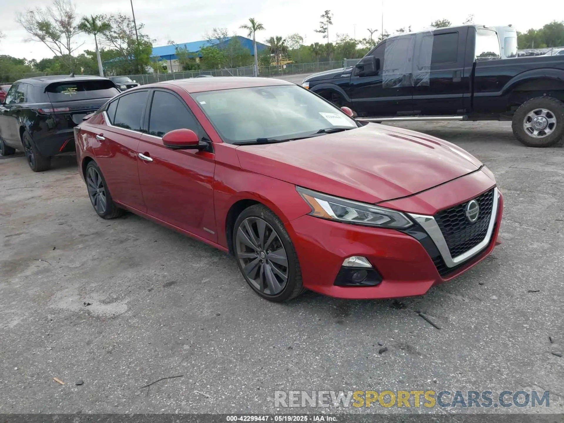 1 Photograph of a damaged car 1N4AL4FV3KC107444 NISSAN ALTIMA 2019