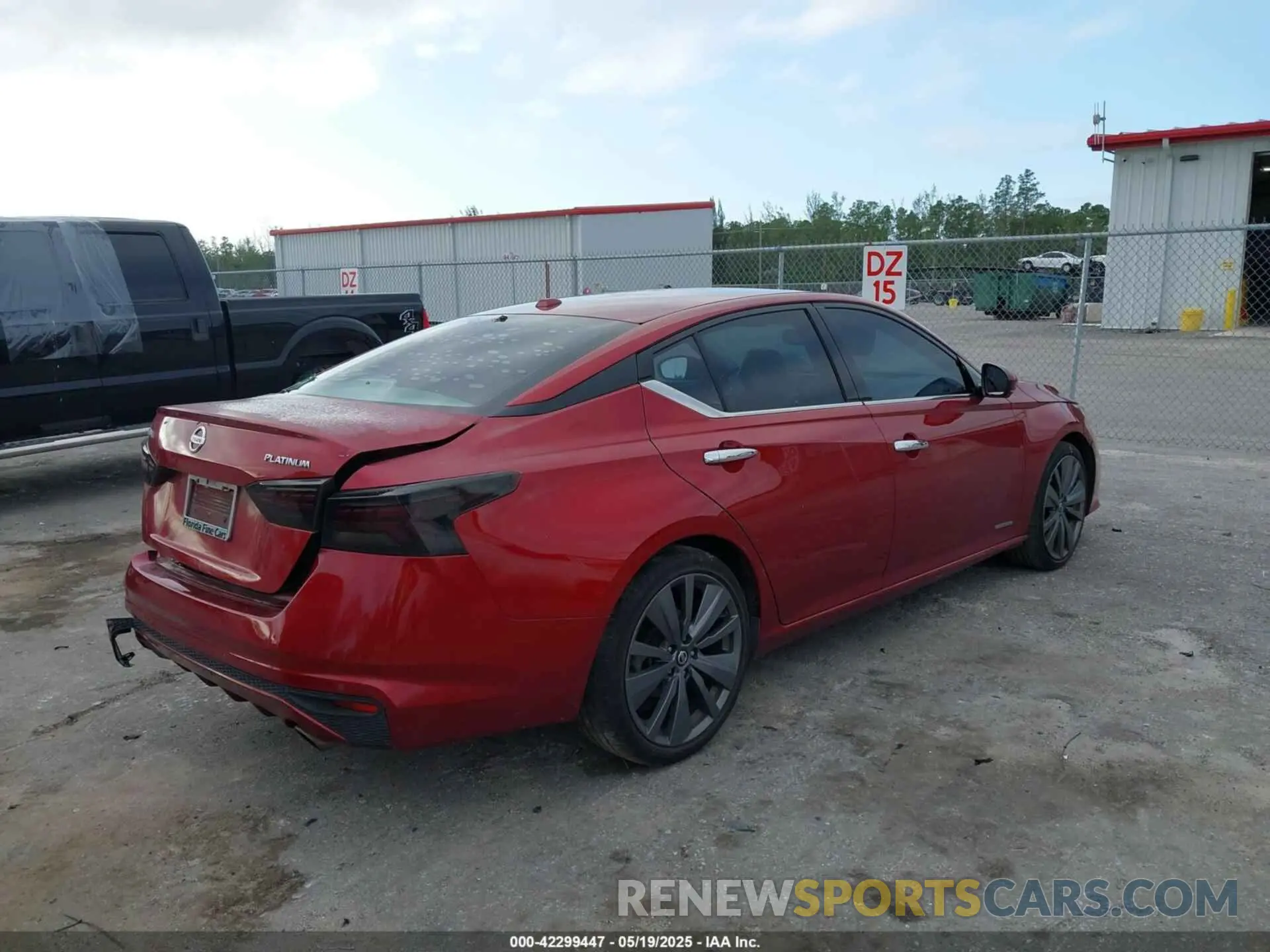 4 Photograph of a damaged car 1N4AL4FV3KC107444 NISSAN ALTIMA 2019