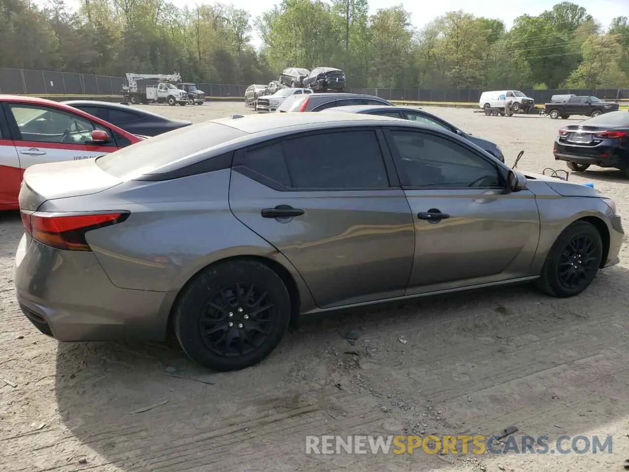 3 Photograph of a damaged car 1N4BL4BV0KC120596 NISSAN ALTIMA 2019