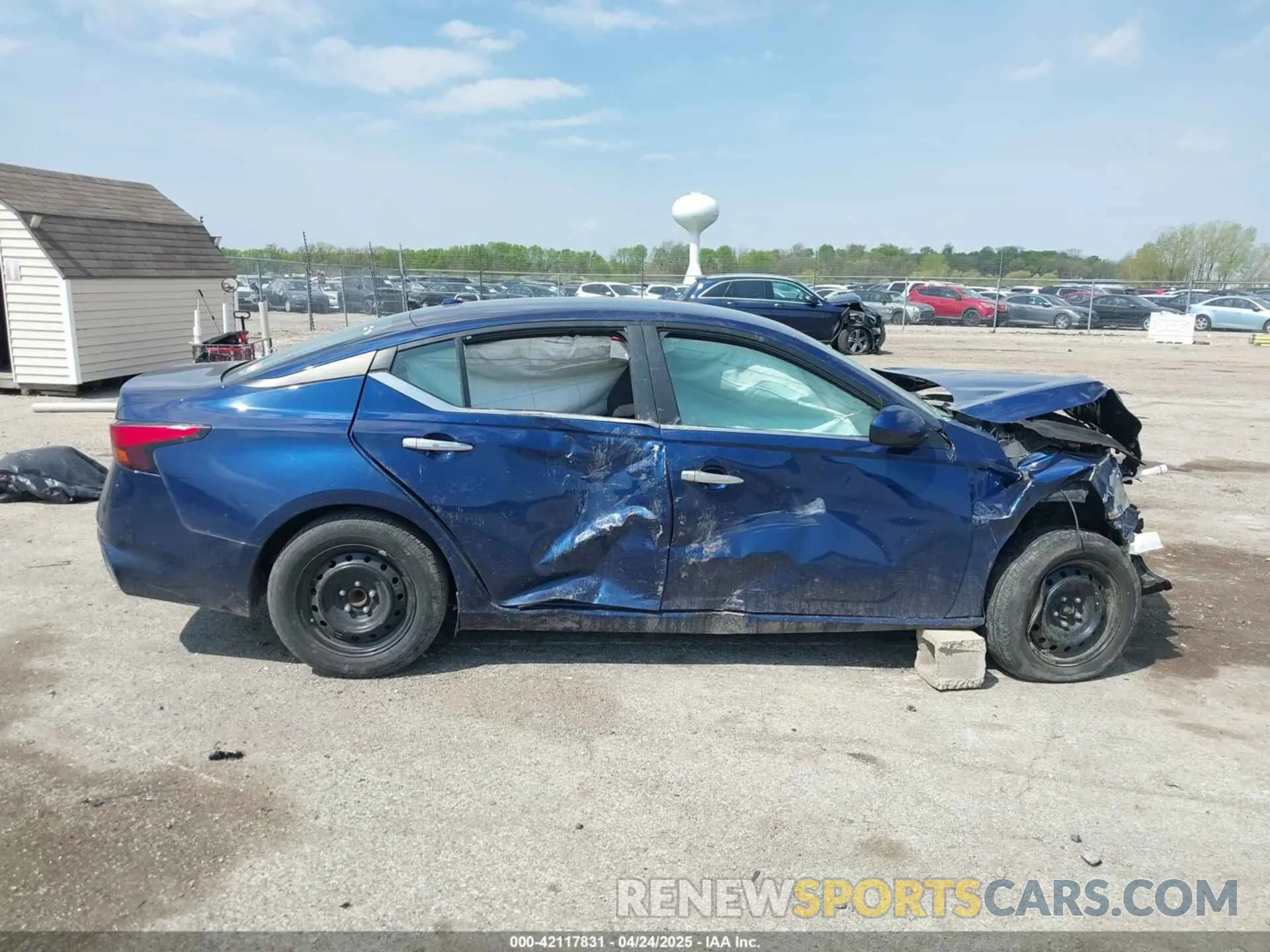 12 Photograph of a damaged car 1N4BL4BV0KC130741 NISSAN ALTIMA 2019