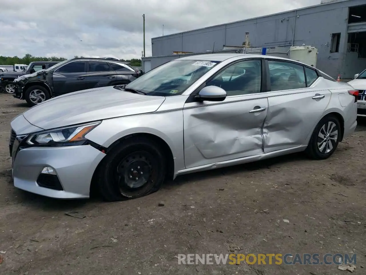 1 Photograph of a damaged car 1N4BL4BV0KC137124 NISSAN ALTIMA 2019