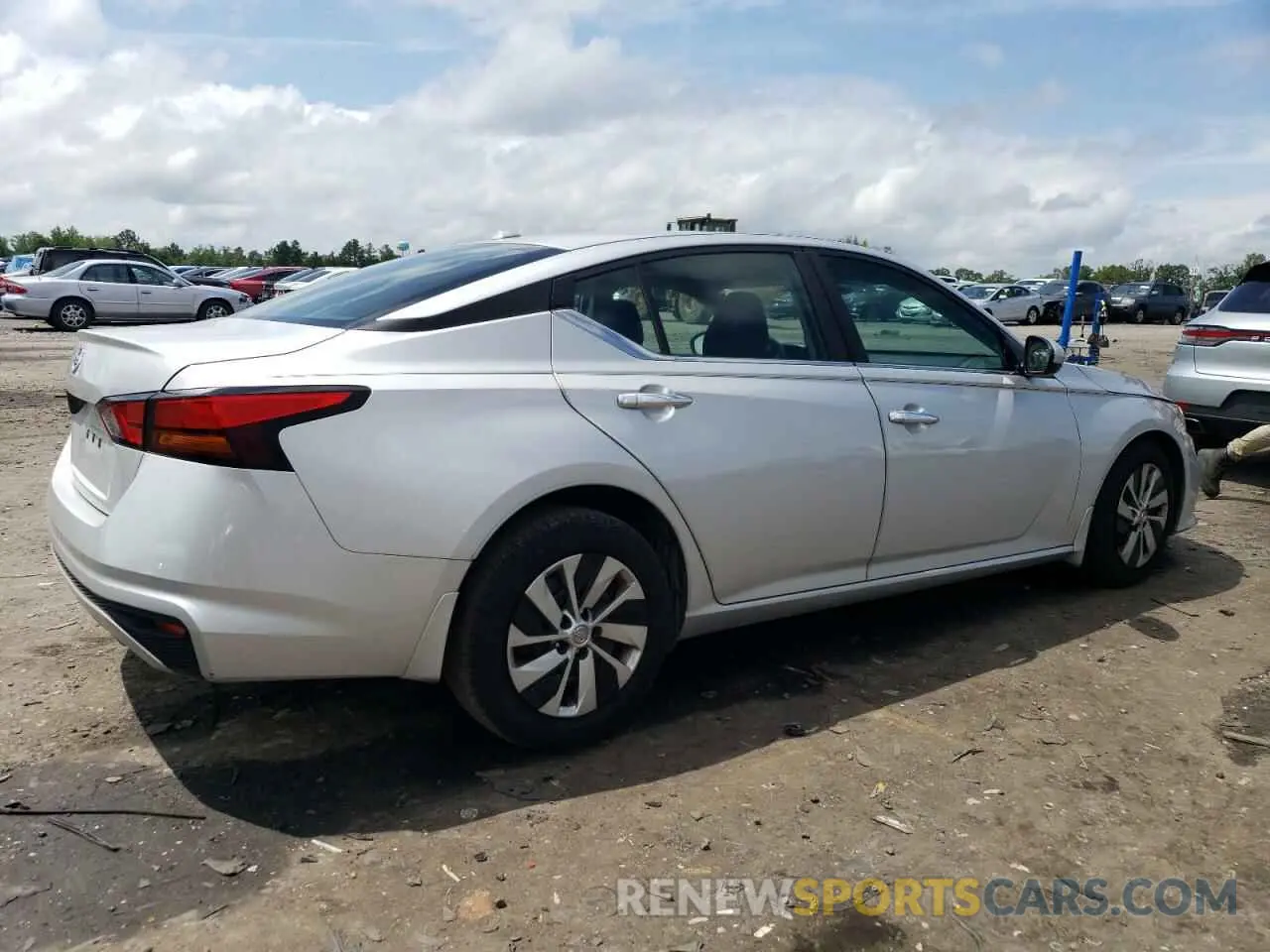 3 Photograph of a damaged car 1N4BL4BV0KC137124 NISSAN ALTIMA 2019