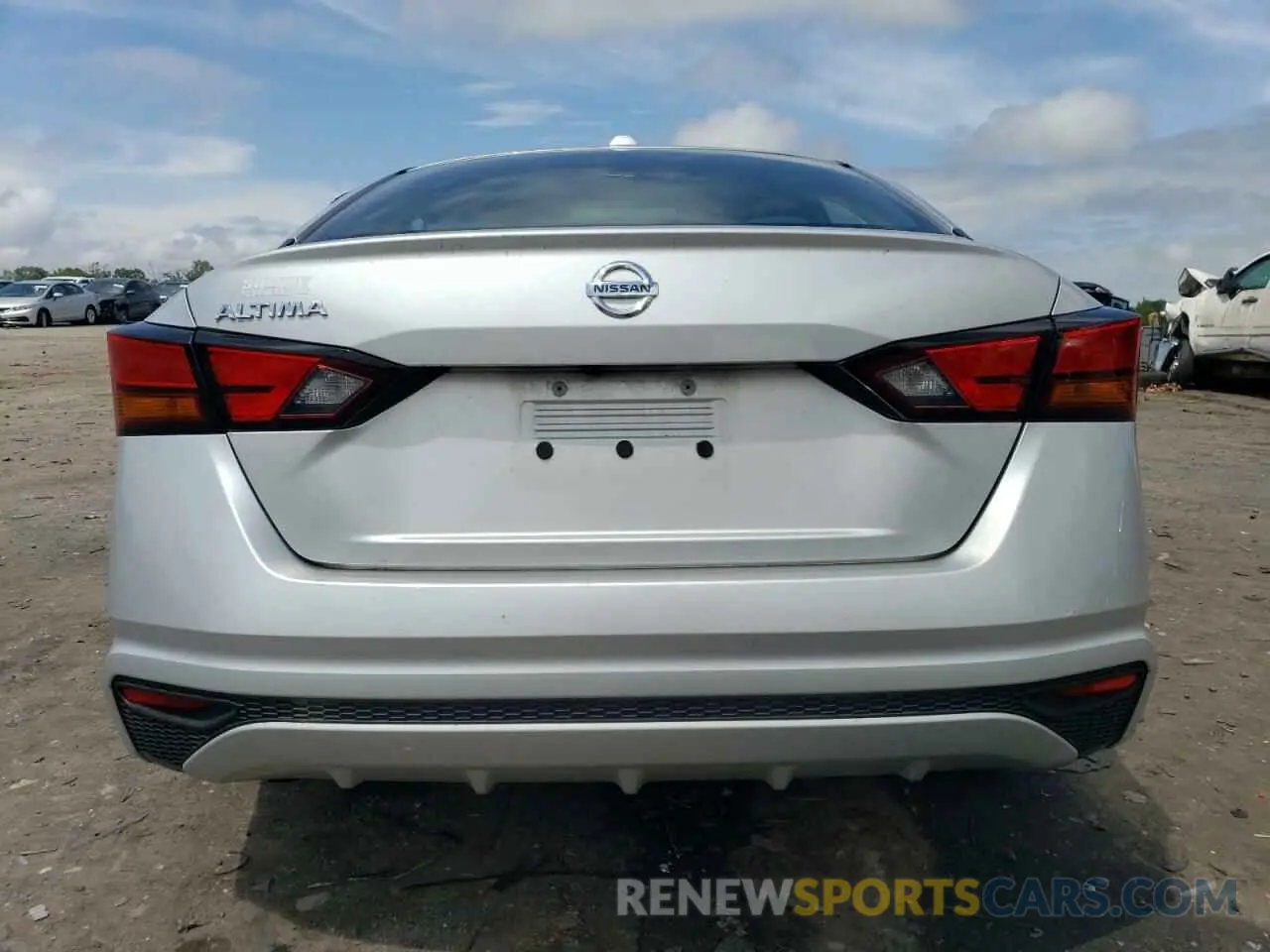 6 Photograph of a damaged car 1N4BL4BV0KC137124 NISSAN ALTIMA 2019