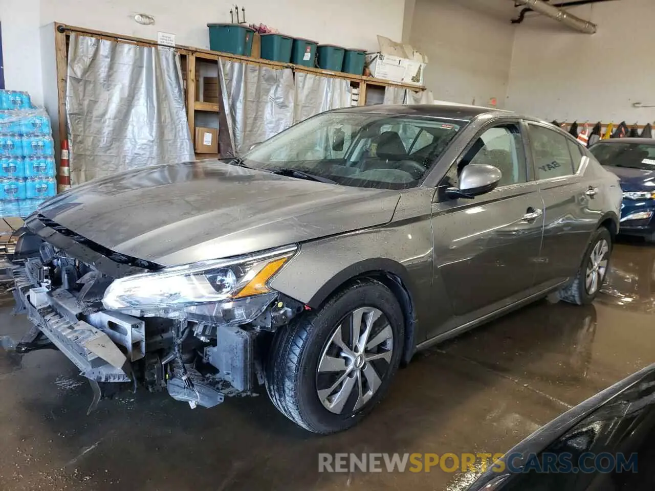 1 Photograph of a damaged car 1N4BL4BV0KC143232 NISSAN ALTIMA 2019