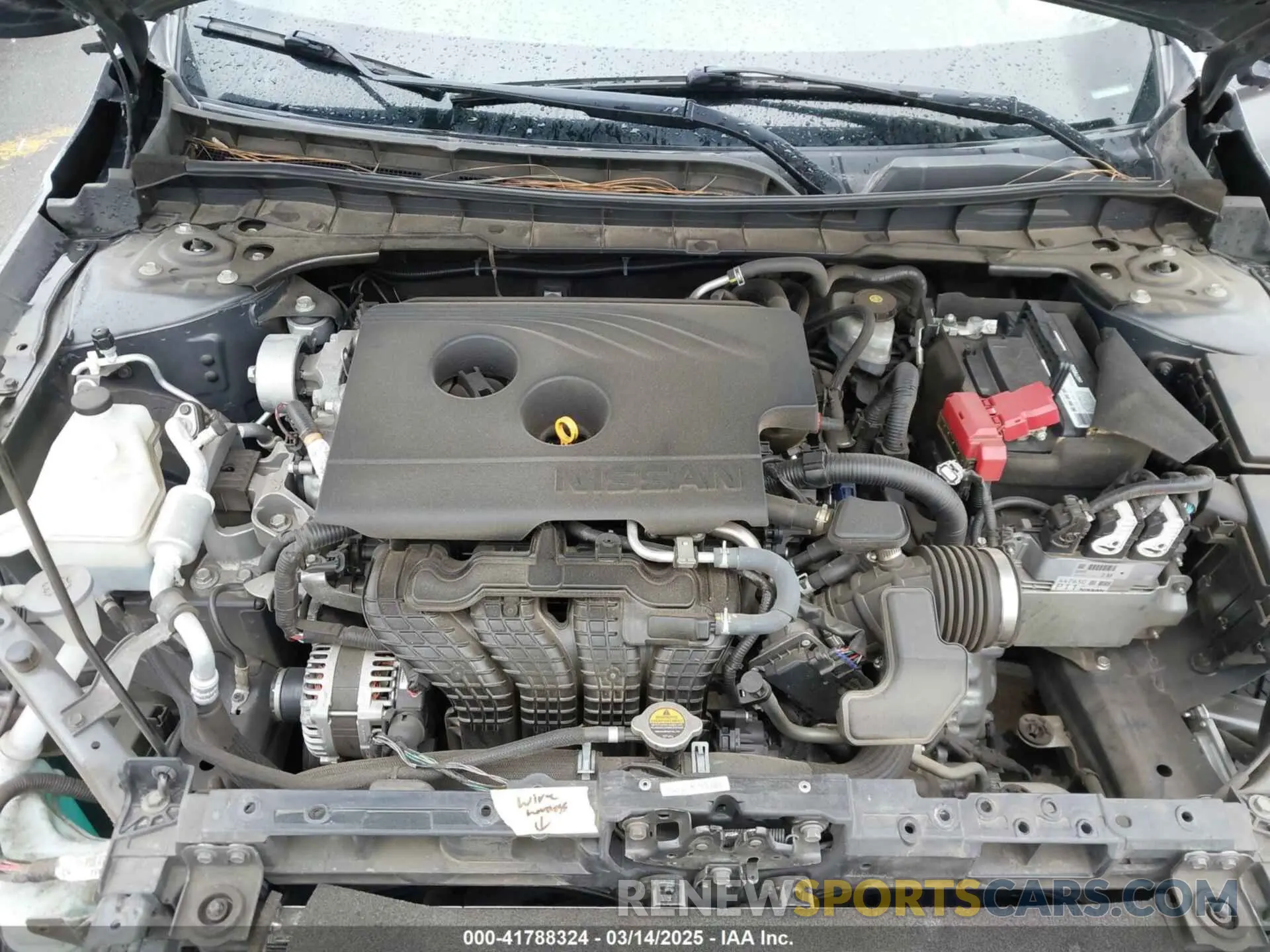 10 Photograph of a damaged car 1N4BL4BV0KC147281 NISSAN ALTIMA 2019