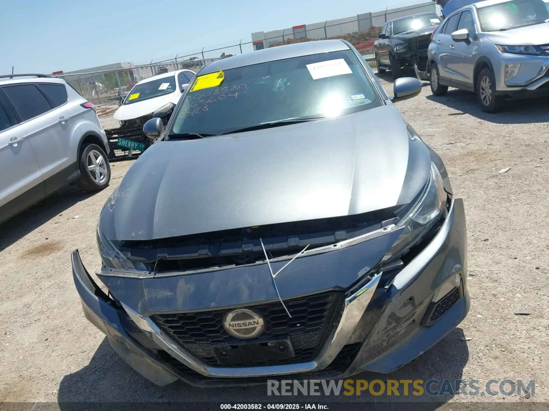 12 Photograph of a damaged car 1N4BL4BV0KC165604 NISSAN ALTIMA 2019