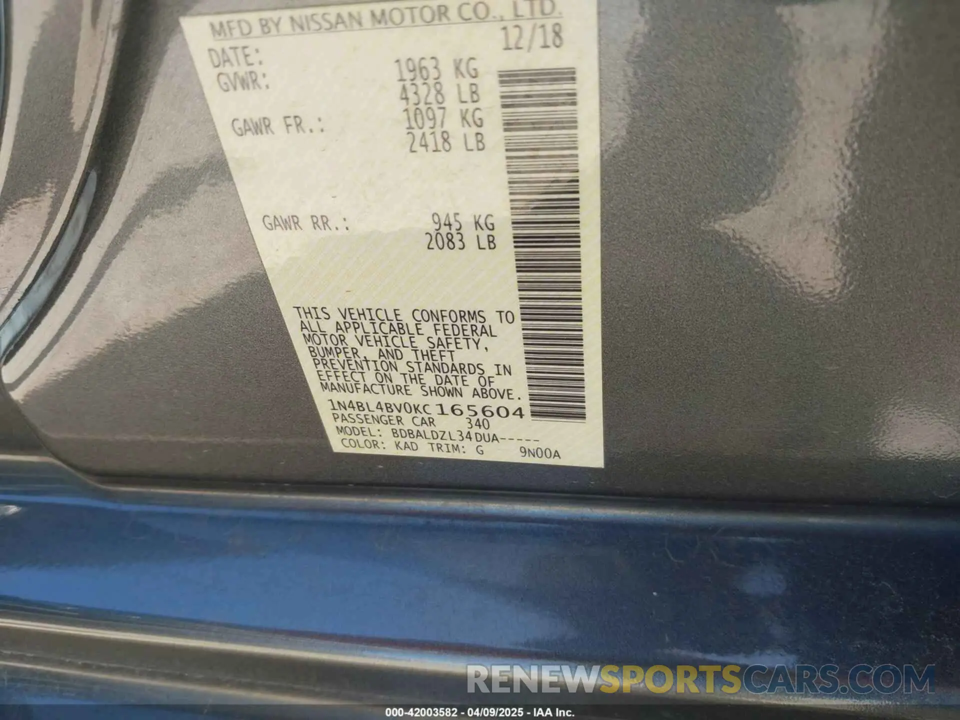 9 Photograph of a damaged car 1N4BL4BV0KC165604 NISSAN ALTIMA 2019