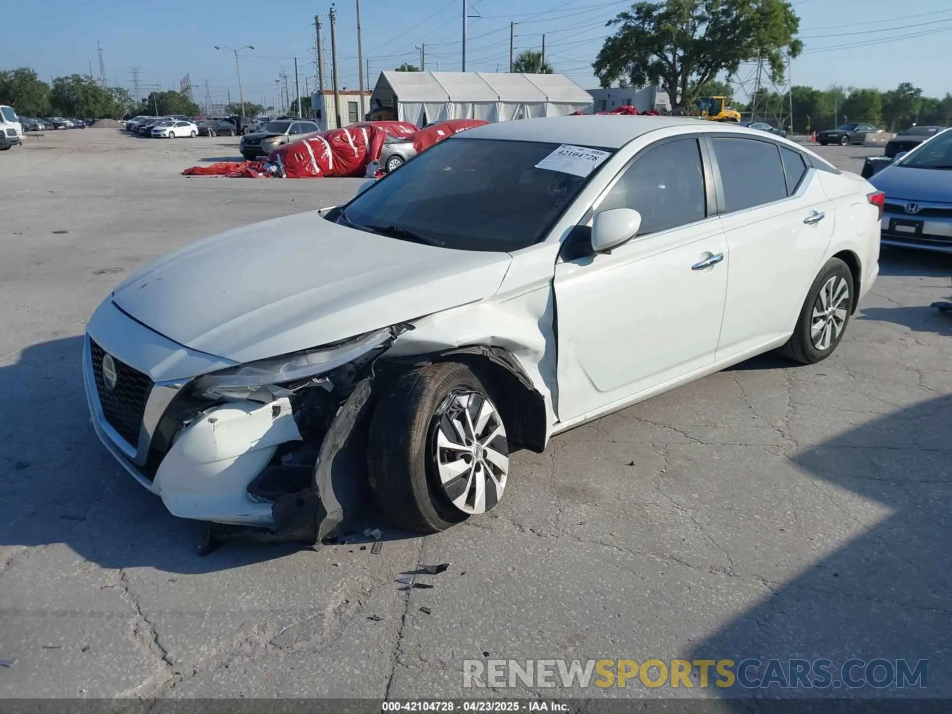 2 Photograph of a damaged car 1N4BL4BV0KC216700 NISSAN ALTIMA 2019