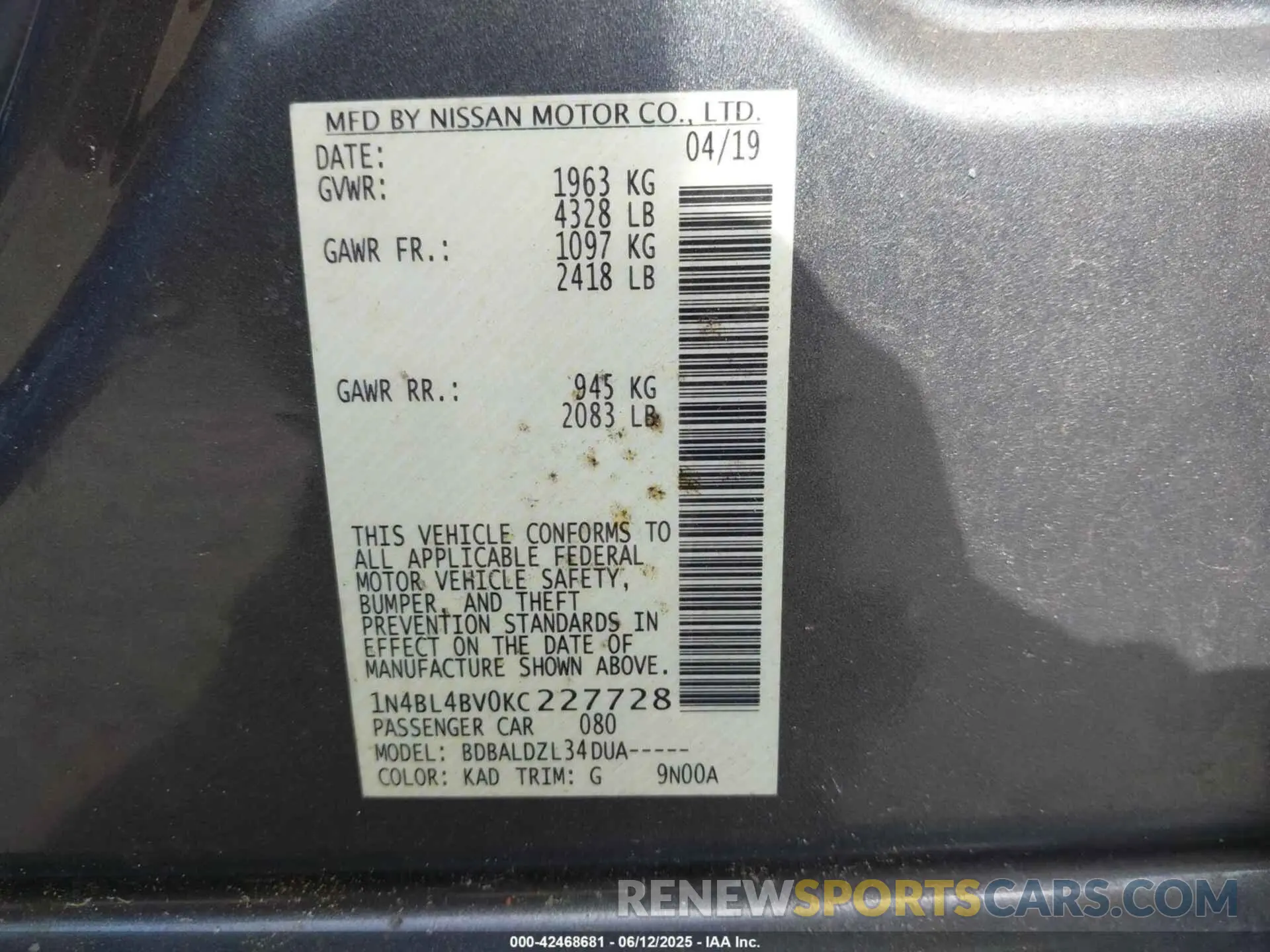 9 Photograph of a damaged car 1N4BL4BV0KC227728 NISSAN ALTIMA 2019