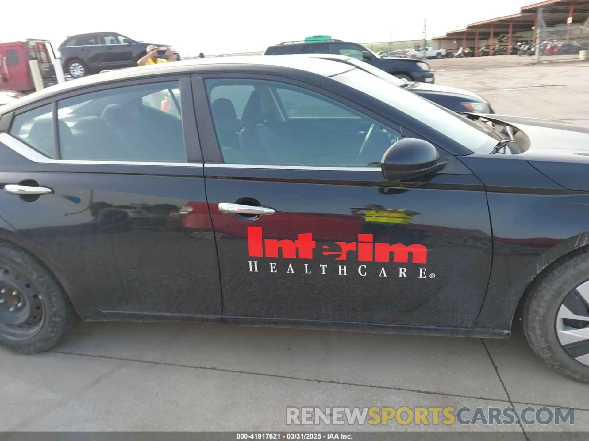 14 Photograph of a damaged car 1N4BL4BV0KC233402 NISSAN ALTIMA 2019