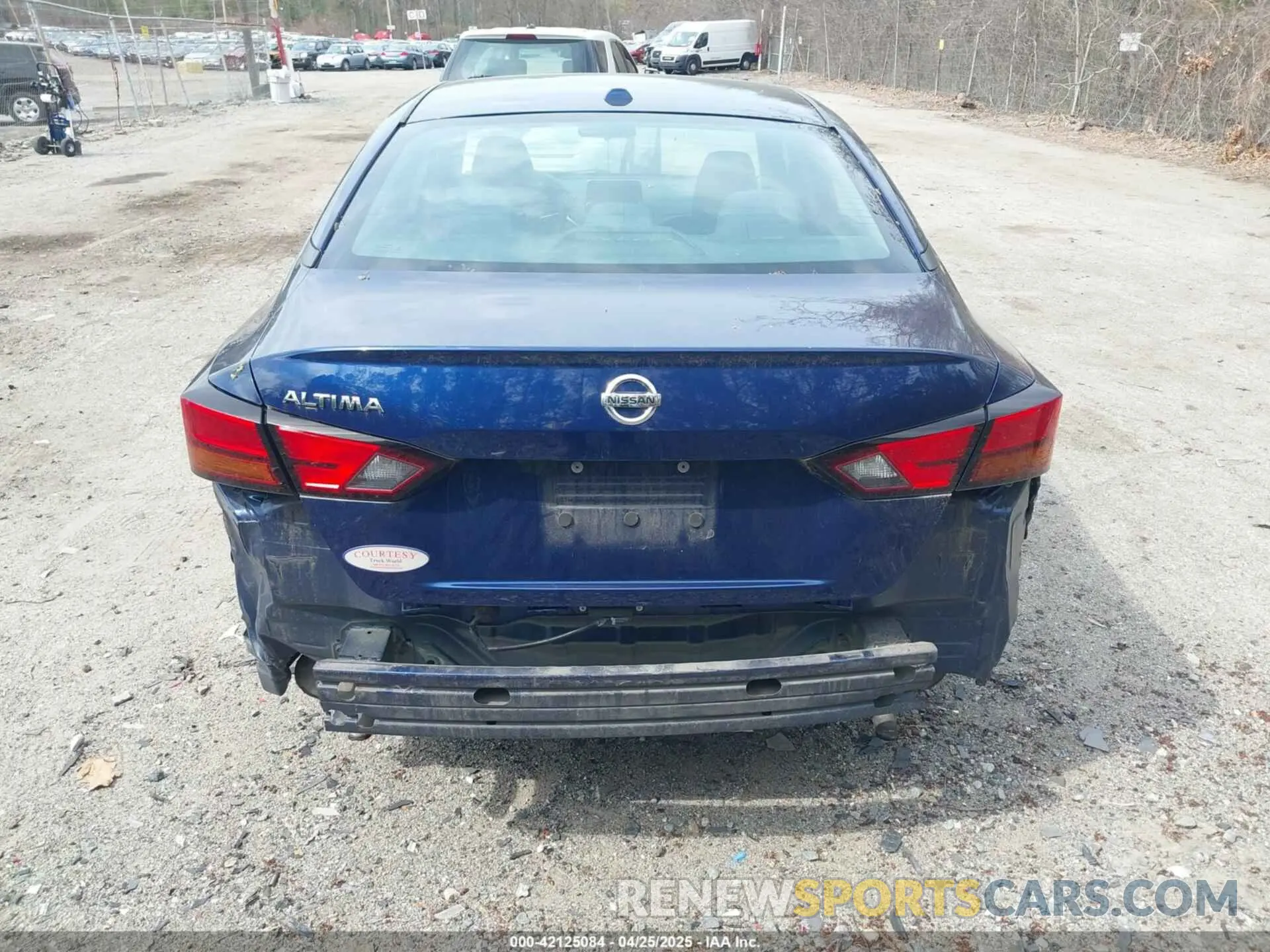 17 Photograph of a damaged car 1N4BL4BV0KC240625 NISSAN ALTIMA 2019