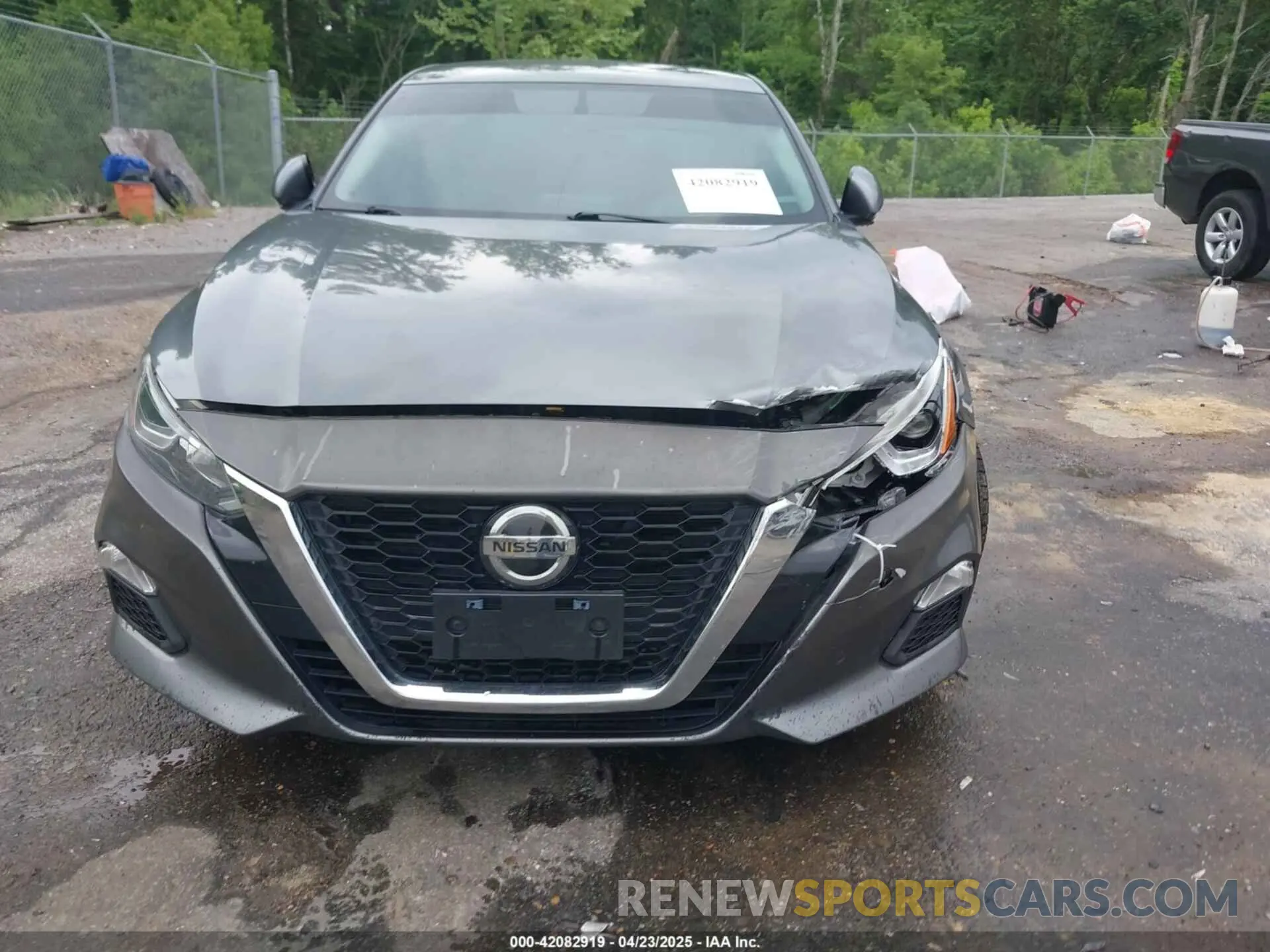 12 Photograph of a damaged car 1N4BL4BV0KC249440 NISSAN ALTIMA 2019