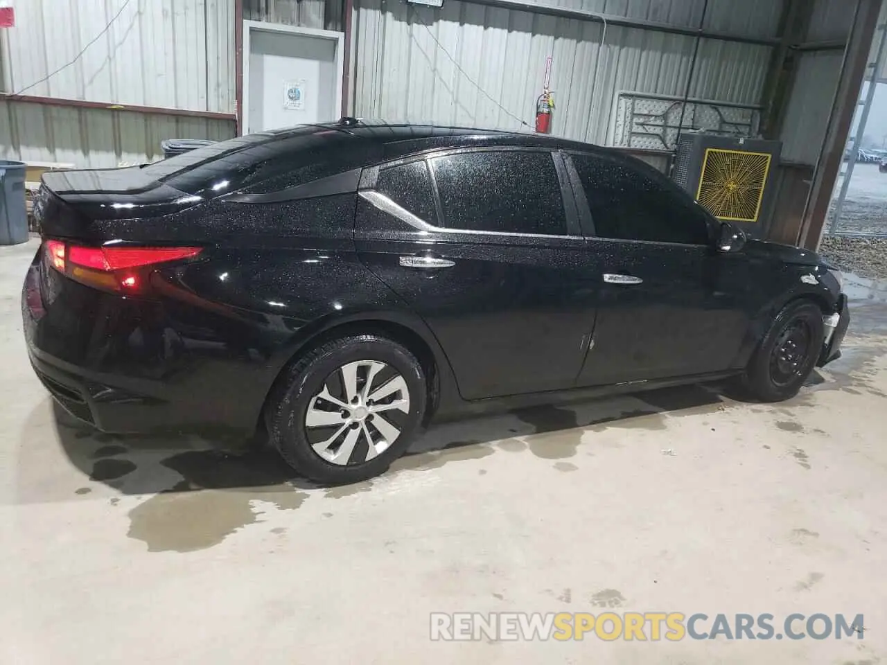 3 Photograph of a damaged car 1N4BL4BV0KC254511 NISSAN ALTIMA 2019