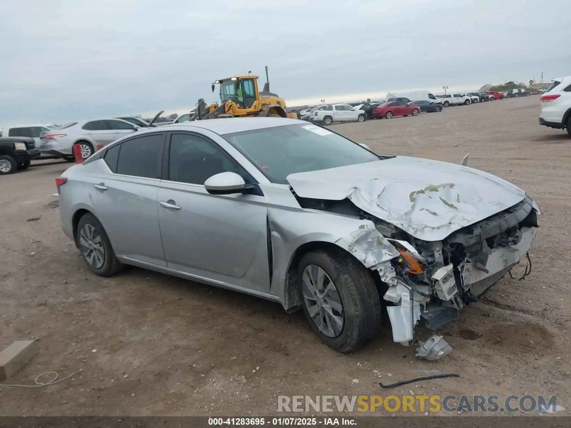 13 Photograph of a damaged car 1N4BL4BV0KN312802 NISSAN ALTIMA 2019