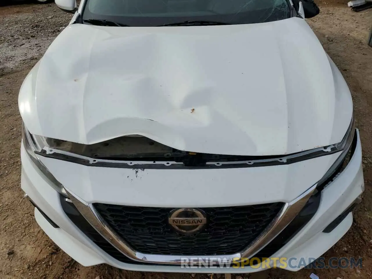 12 Photograph of a damaged car 1N4BL4BV1KC114161 NISSAN ALTIMA 2019