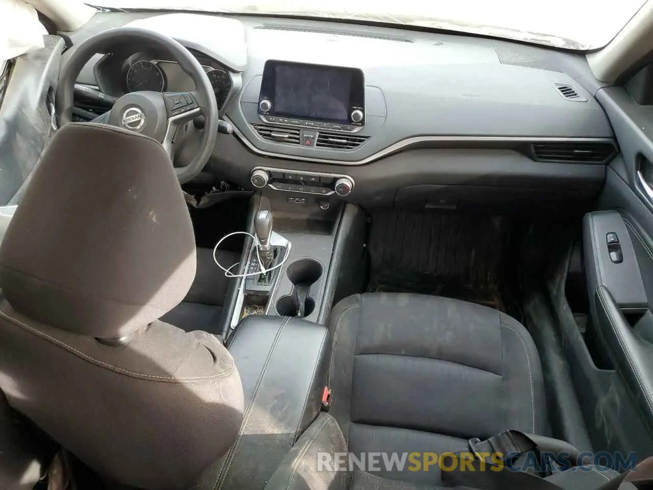 8 Photograph of a damaged car 1N4BL4BV1KC114161 NISSAN ALTIMA 2019
