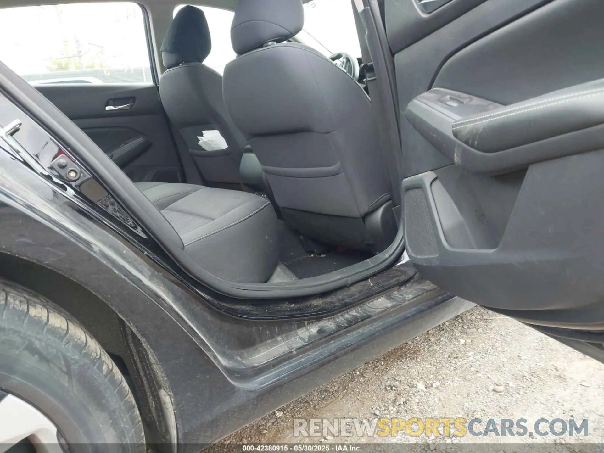 8 Photograph of a damaged car 1N4BL4BV1KC144163 NISSAN ALTIMA 2019