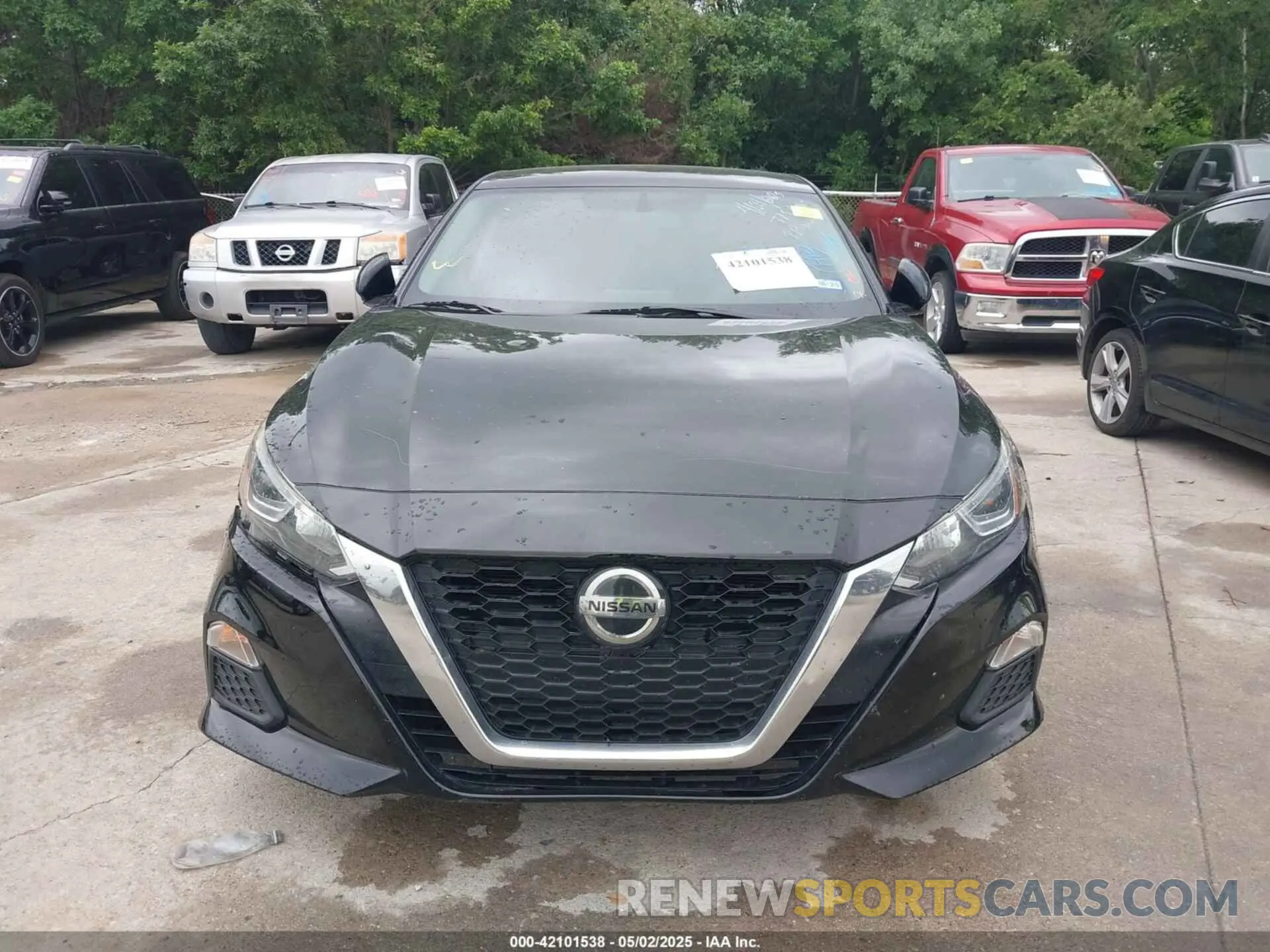 12 Photograph of a damaged car 1N4BL4BV1KC144678 NISSAN ALTIMA 2019