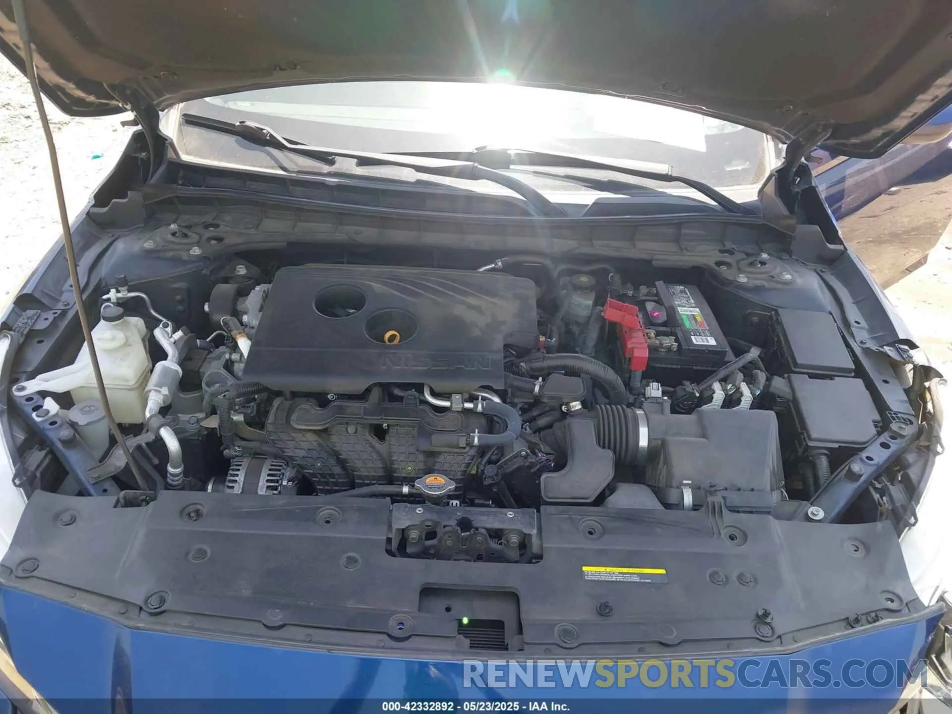 10 Photograph of a damaged car 1N4BL4BV1KC153719 NISSAN ALTIMA 2019