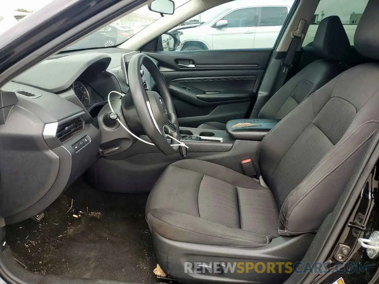 7 Photograph of a damaged car 1N4BL4BV1KC159925 NISSAN ALTIMA 2019