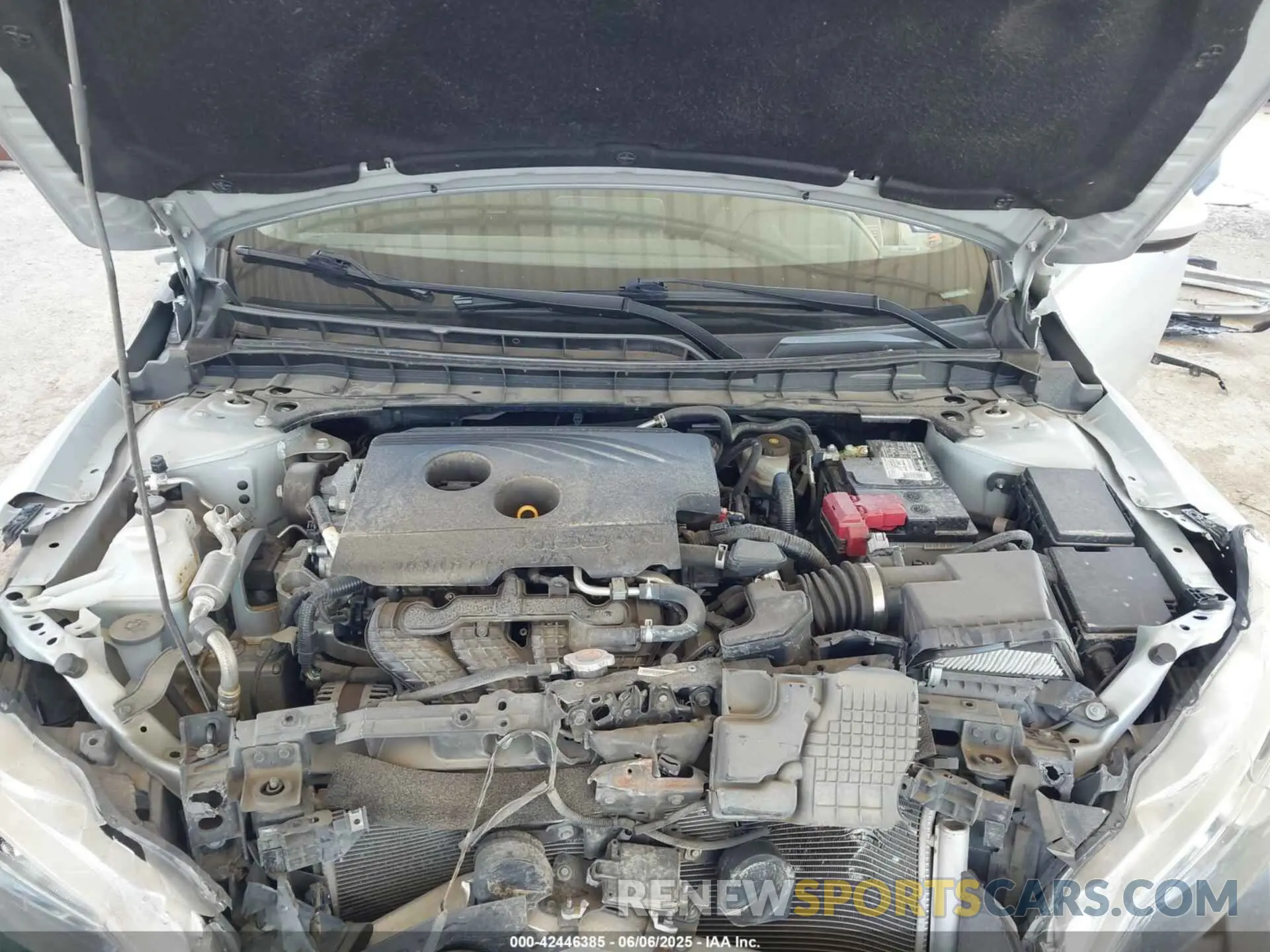 10 Photograph of a damaged car 1N4BL4BV1KC164543 NISSAN ALTIMA 2019
