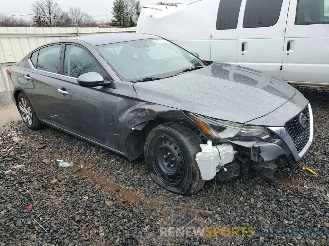 4 Photograph of a damaged car 1N4BL4BV1KC183643 NISSAN ALTIMA 2019