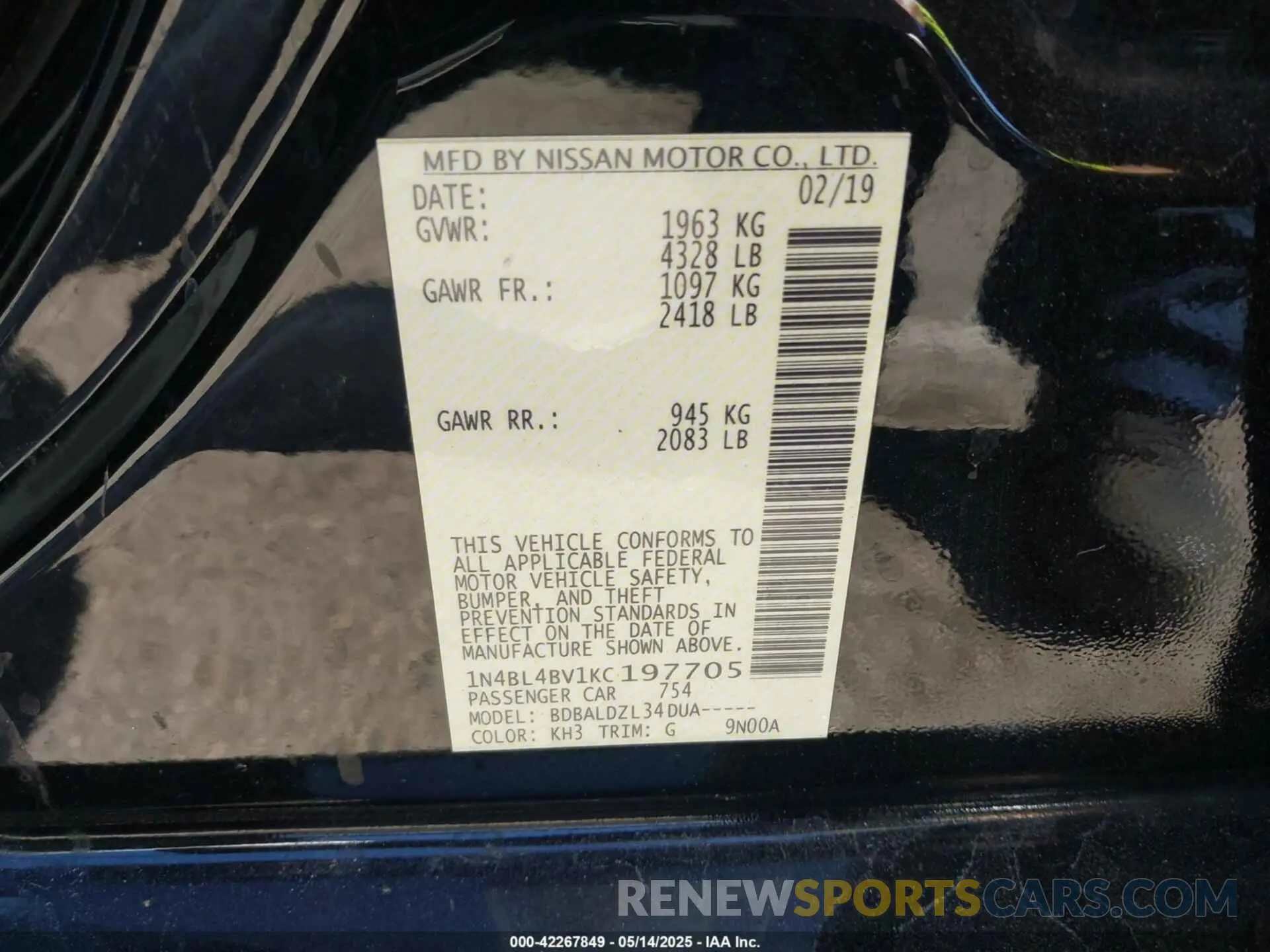 9 Photograph of a damaged car 1N4BL4BV1KC197705 NISSAN ALTIMA 2019