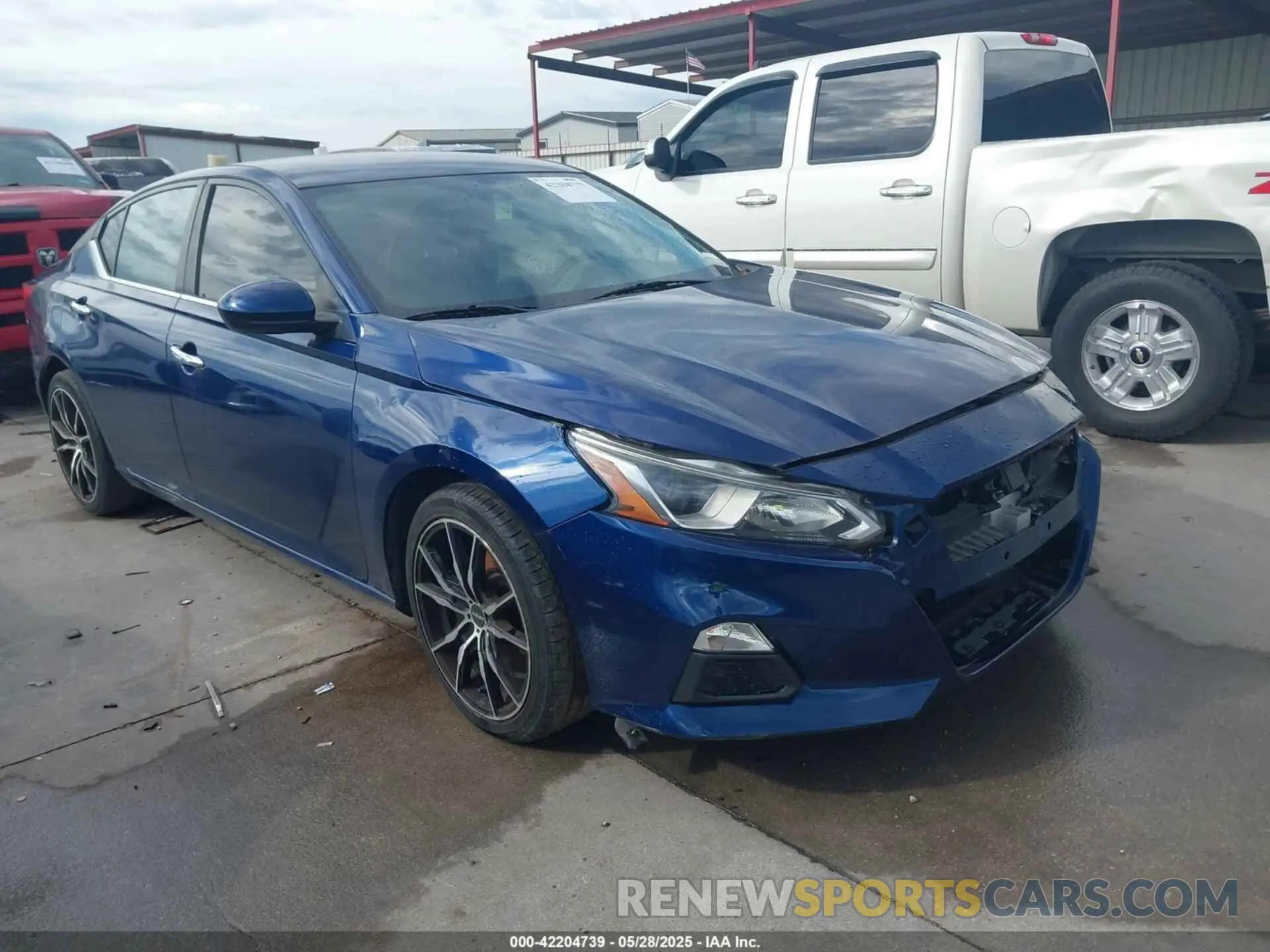 1 Photograph of a damaged car 1N4BL4BV1KC207343 NISSAN ALTIMA 2019