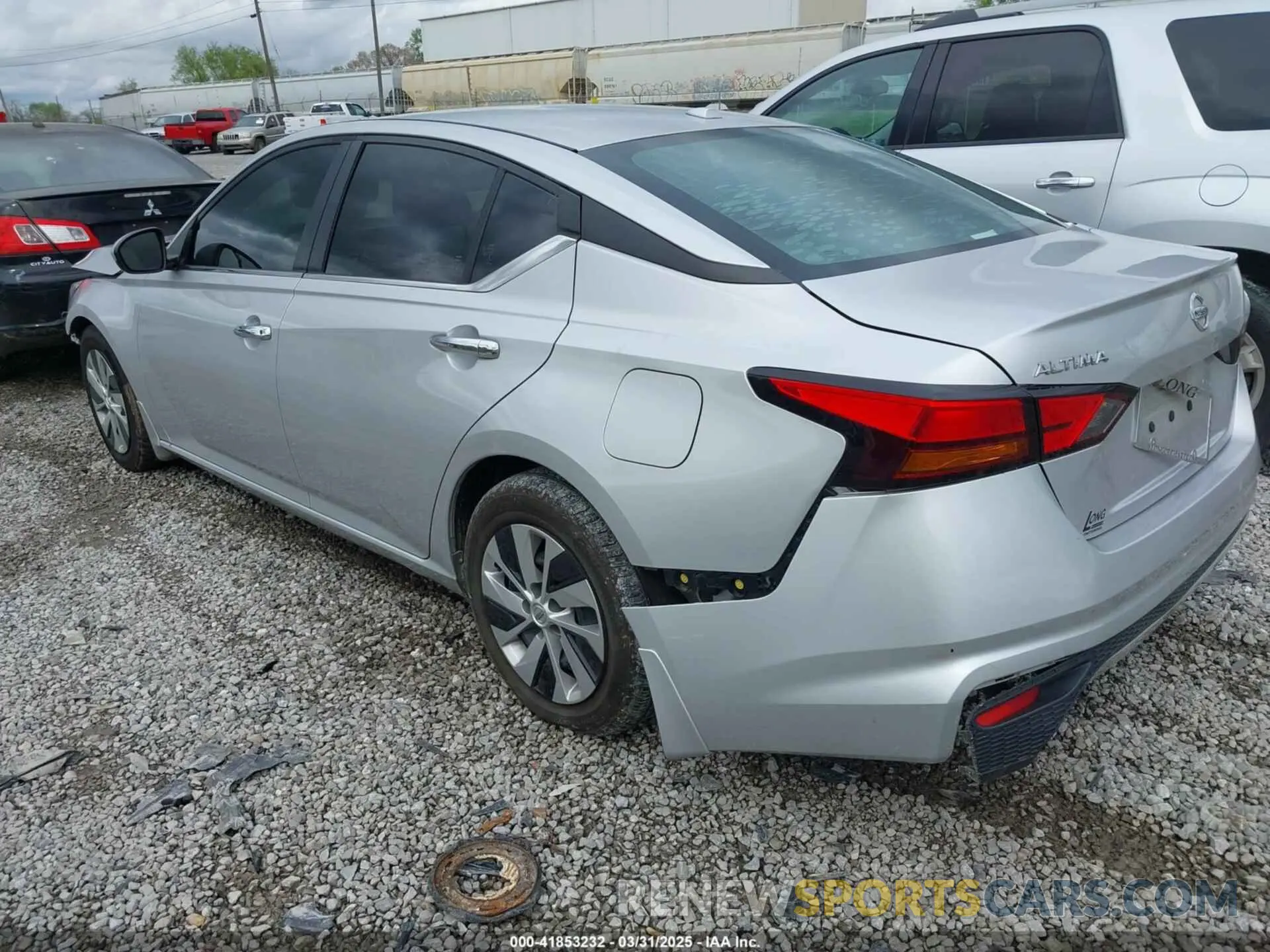 3 Photograph of a damaged car 1N4BL4BV1KC219217 NISSAN ALTIMA 2019