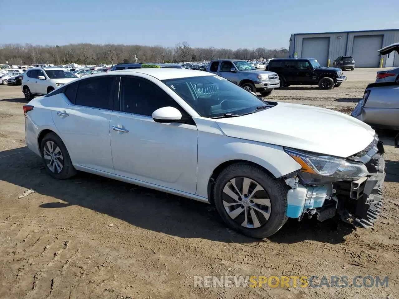 4 Photograph of a damaged car 1N4BL4BV1KC221288 NISSAN ALTIMA 2019